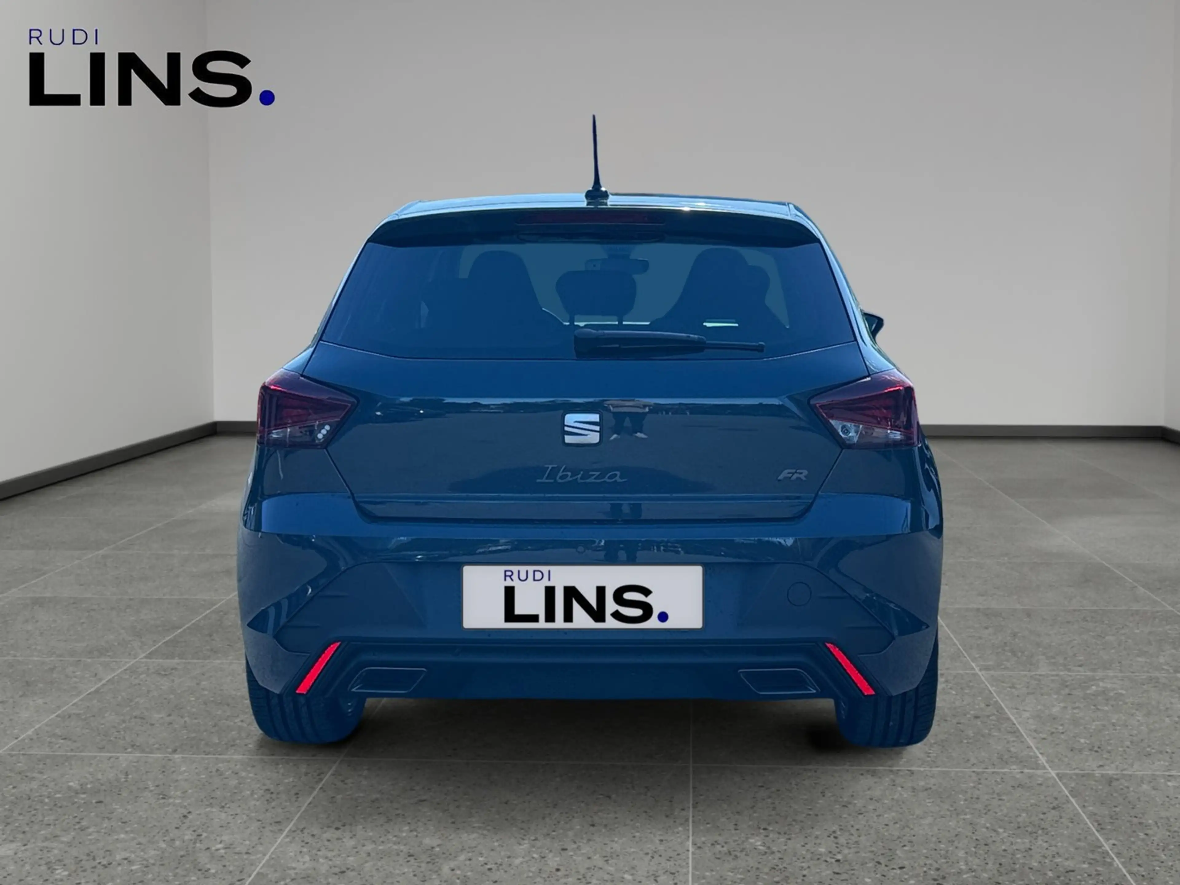 SEAT Ibiza FR Edition 1.0 TSI 95PS — photo 4
