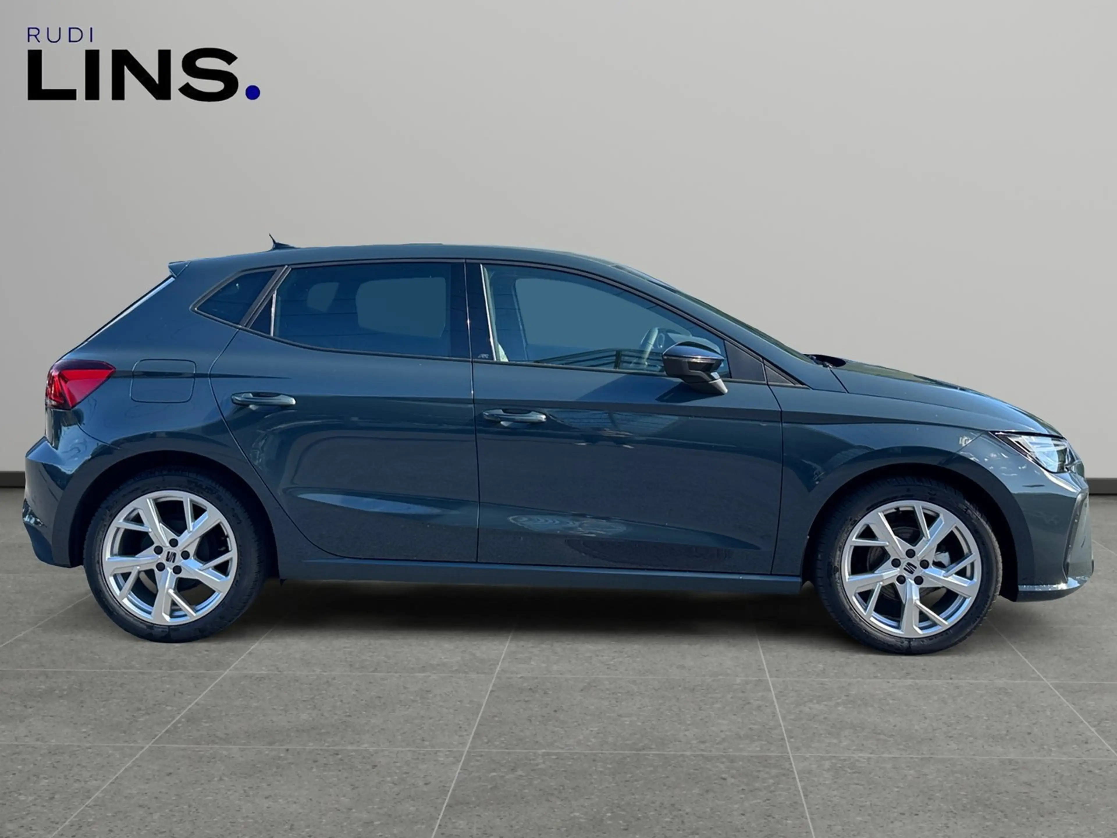 SEAT Ibiza FR Edition 1.0 TSI 95PS — photo 6