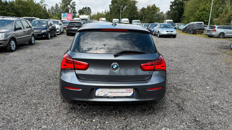 BMW 120 d Sport Line Leder Navi Sportsitze Tempomat — photo 4