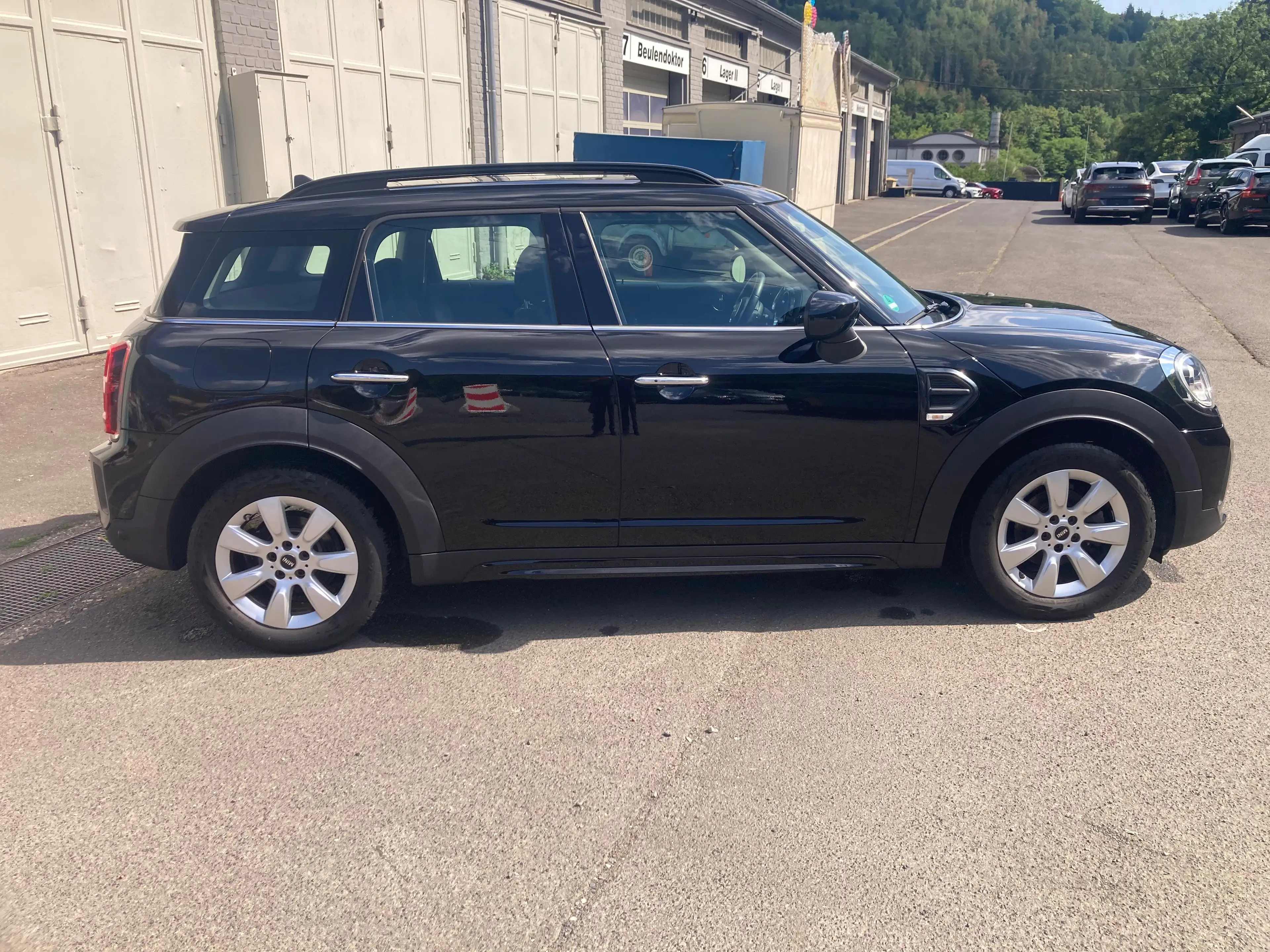 MINI One Countryman One Essential Trim — photo 7
