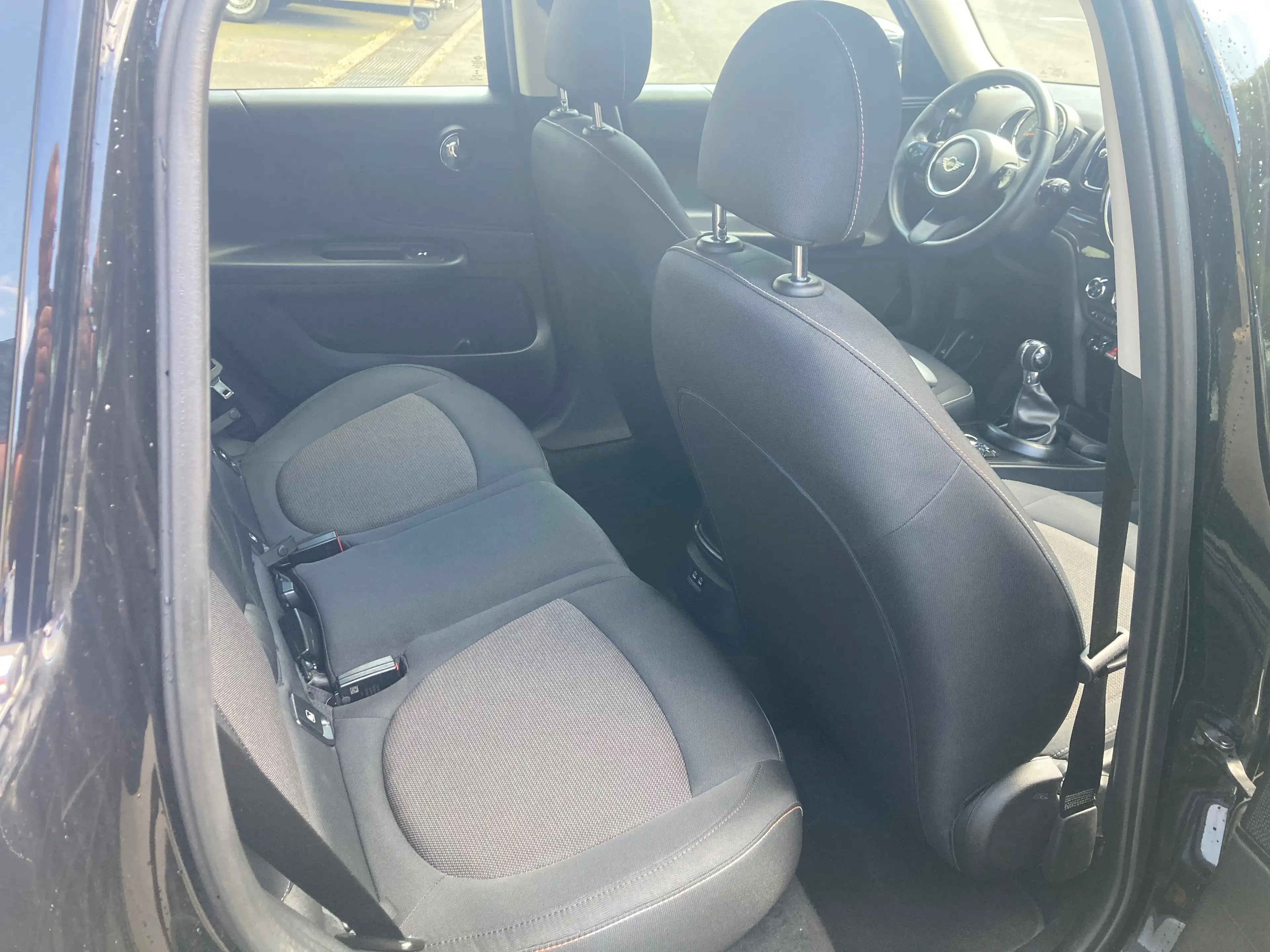 MINI One Countryman One Essential Trim — photo 12