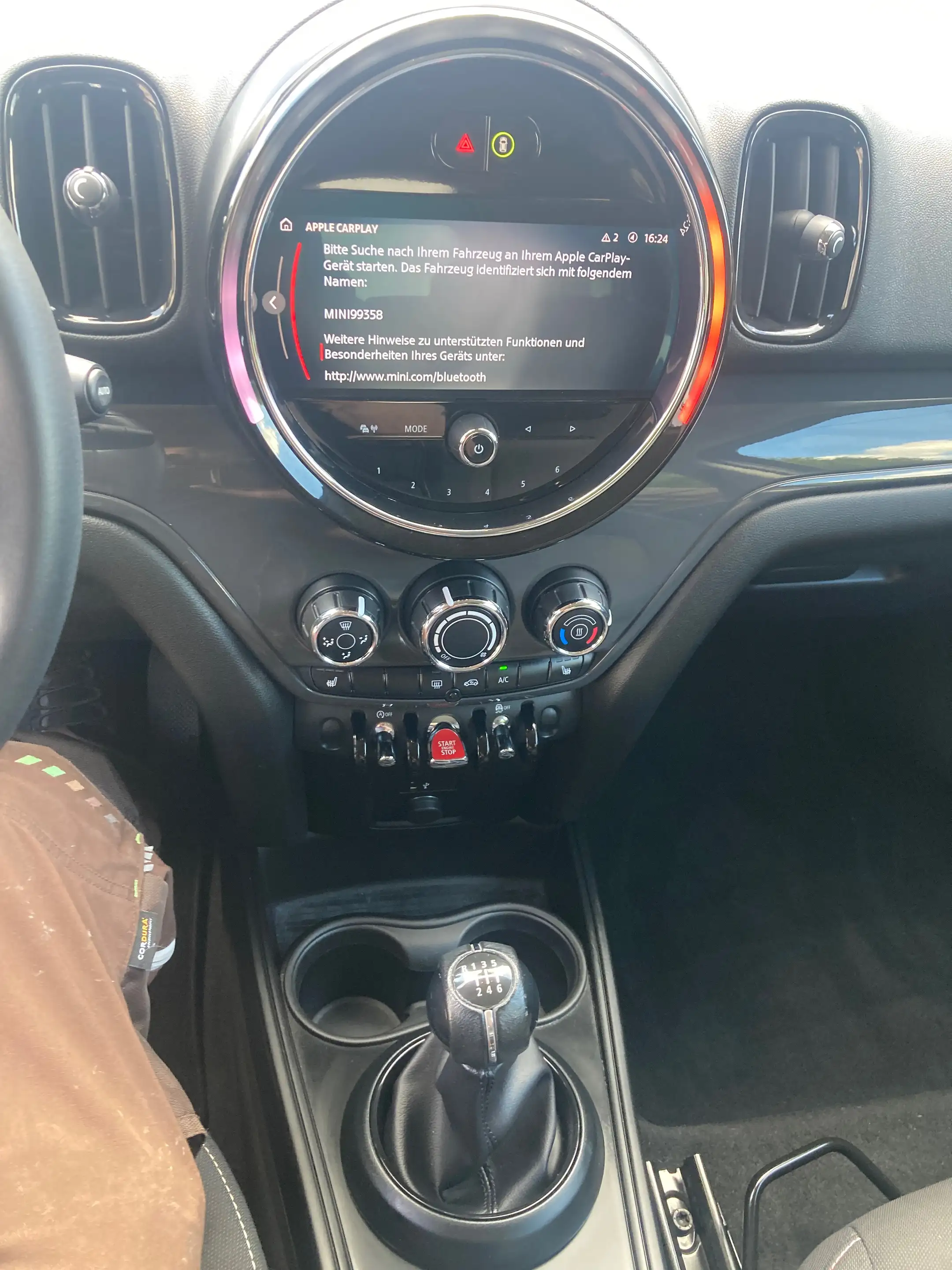 MINI One Countryman One Essential Trim — photo 14