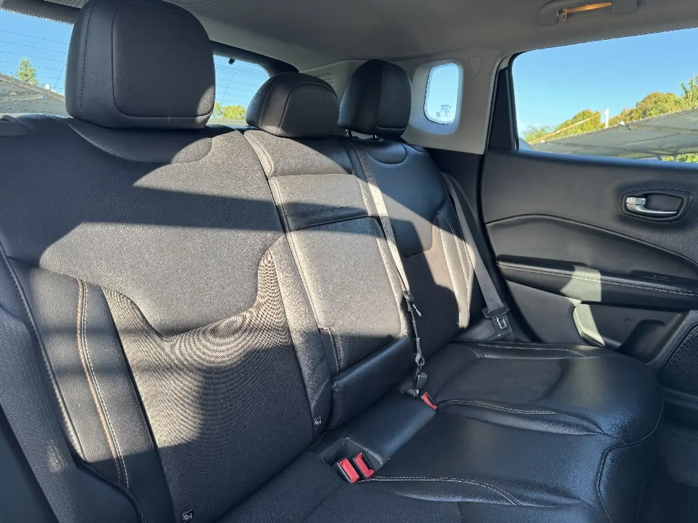 Jeep Compass 1.6 I MultiJet II 120 ch BVM6 Longitude - 2