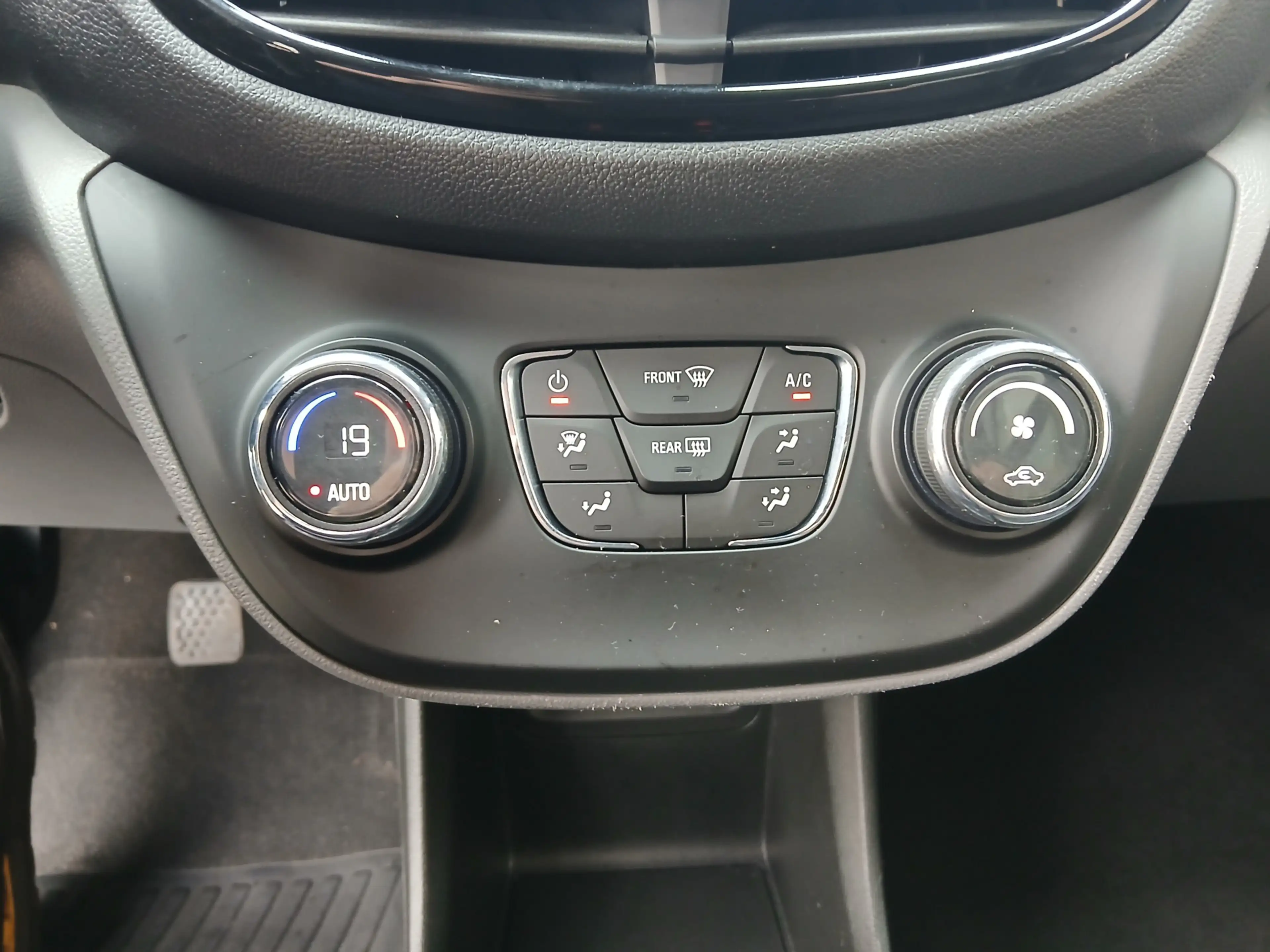 Opel Karl 1.0 ecoFLEX Innovation / apple car play / android — photo 10