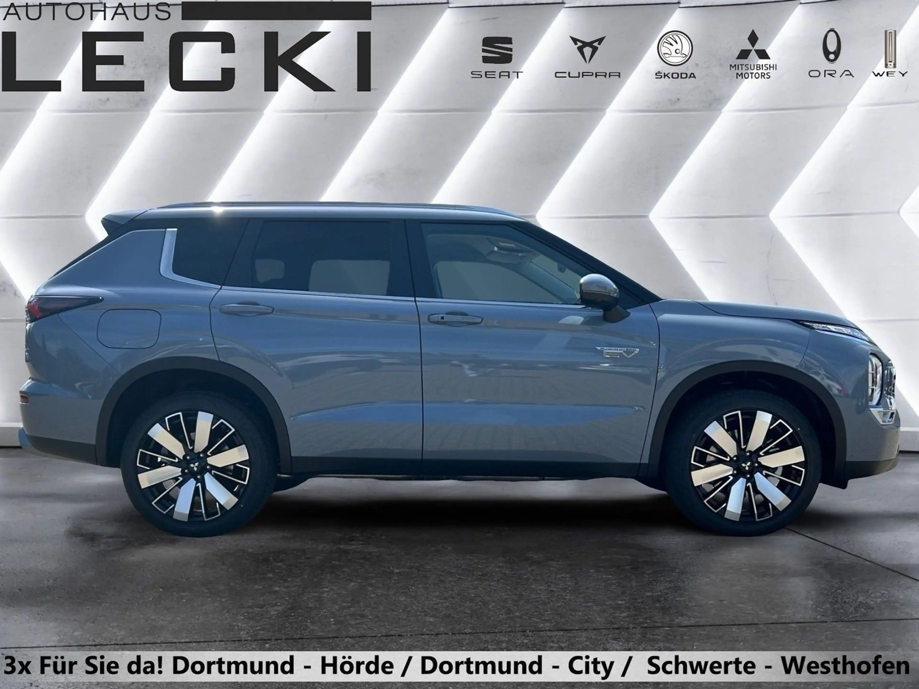 Mitsubishi Outlander Plug-in Hybrid Intro Edition *HEAD-UP*20"ZOLL*AHK — photo 2