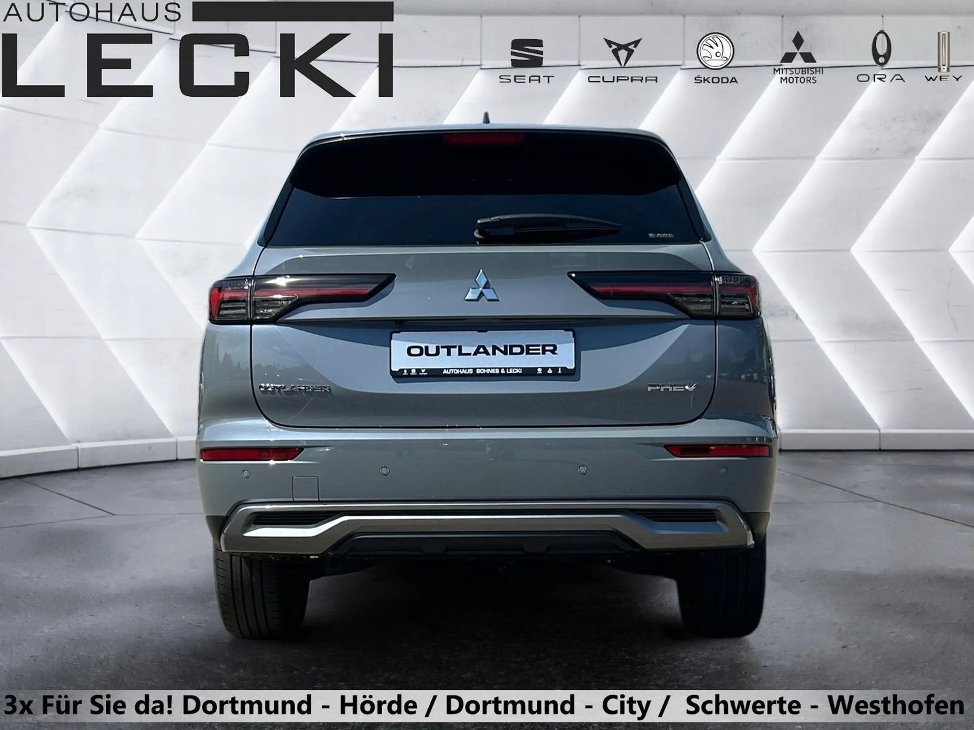 Mitsubishi Outlander Plug-in Hybrid Intro Edition *HEAD-UP*20"ZOLL*AHK — photo 4