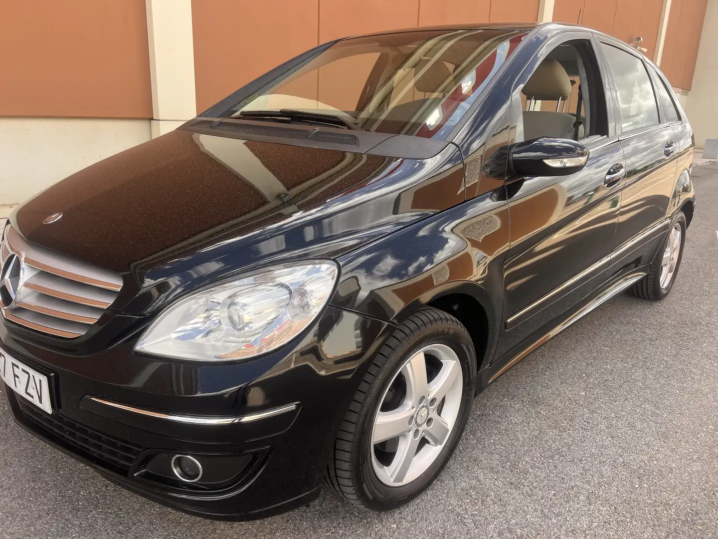 Mercedes-Benz B 180 180CDI Autotronic (9.75) - 2