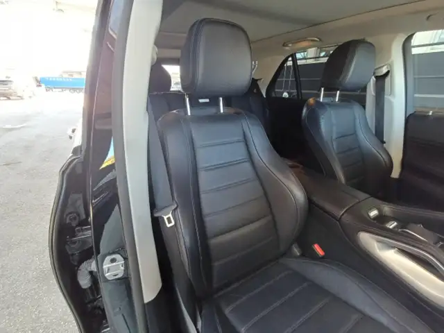 Mercedes-Benz GLE view 10