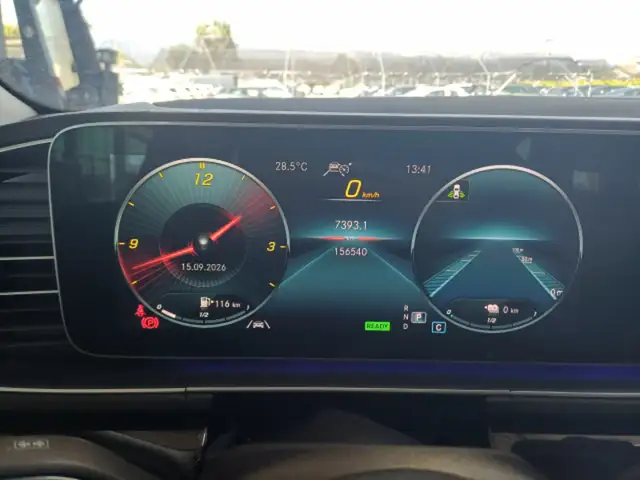 Mercedes-Benz GLE view 8