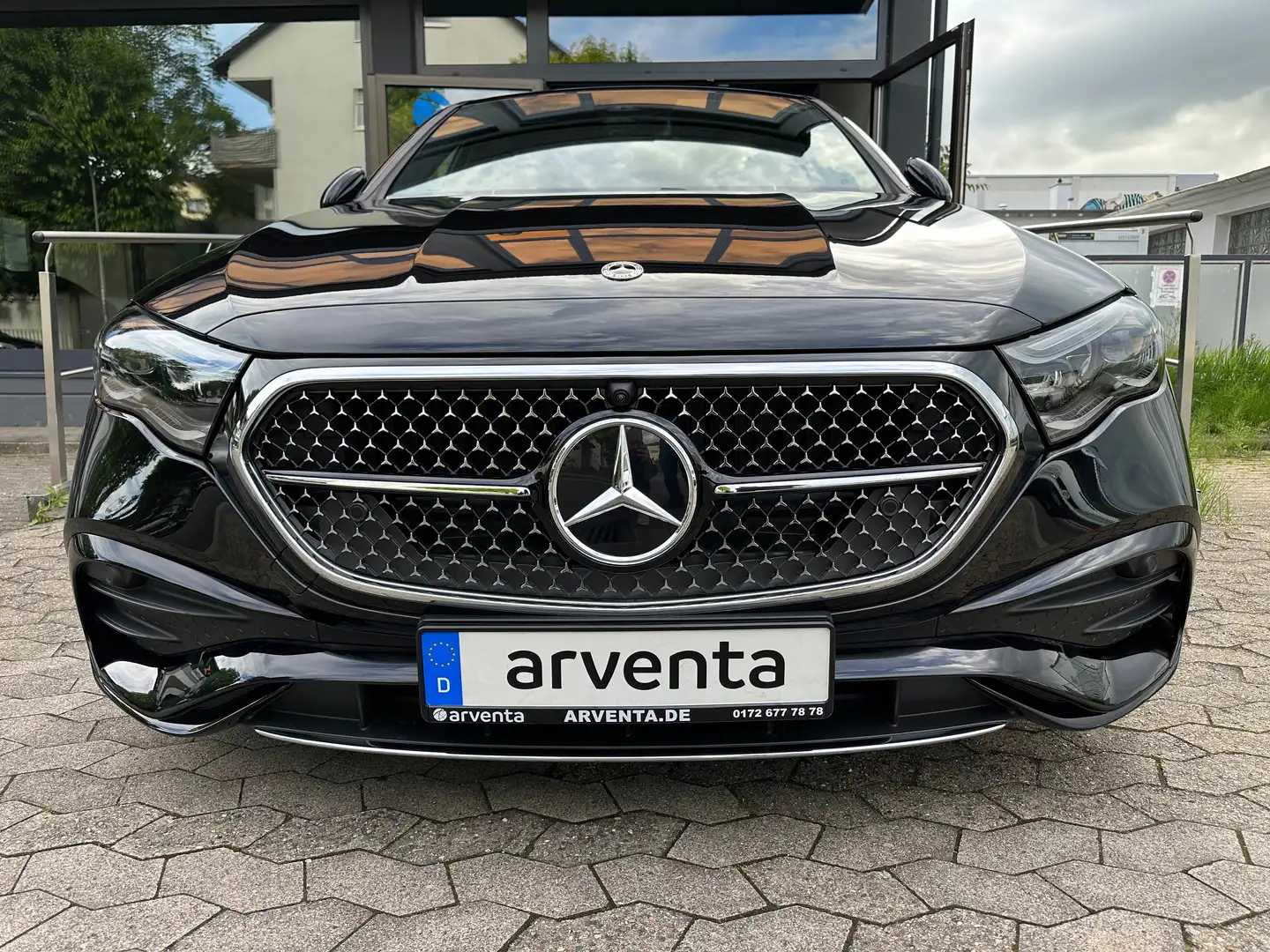 Mercedes-Benz E 450 d 4MATIC|NAPPA BRAUN|MY26|AIRMATIC|SUPERSCREEN| Negro - 2
