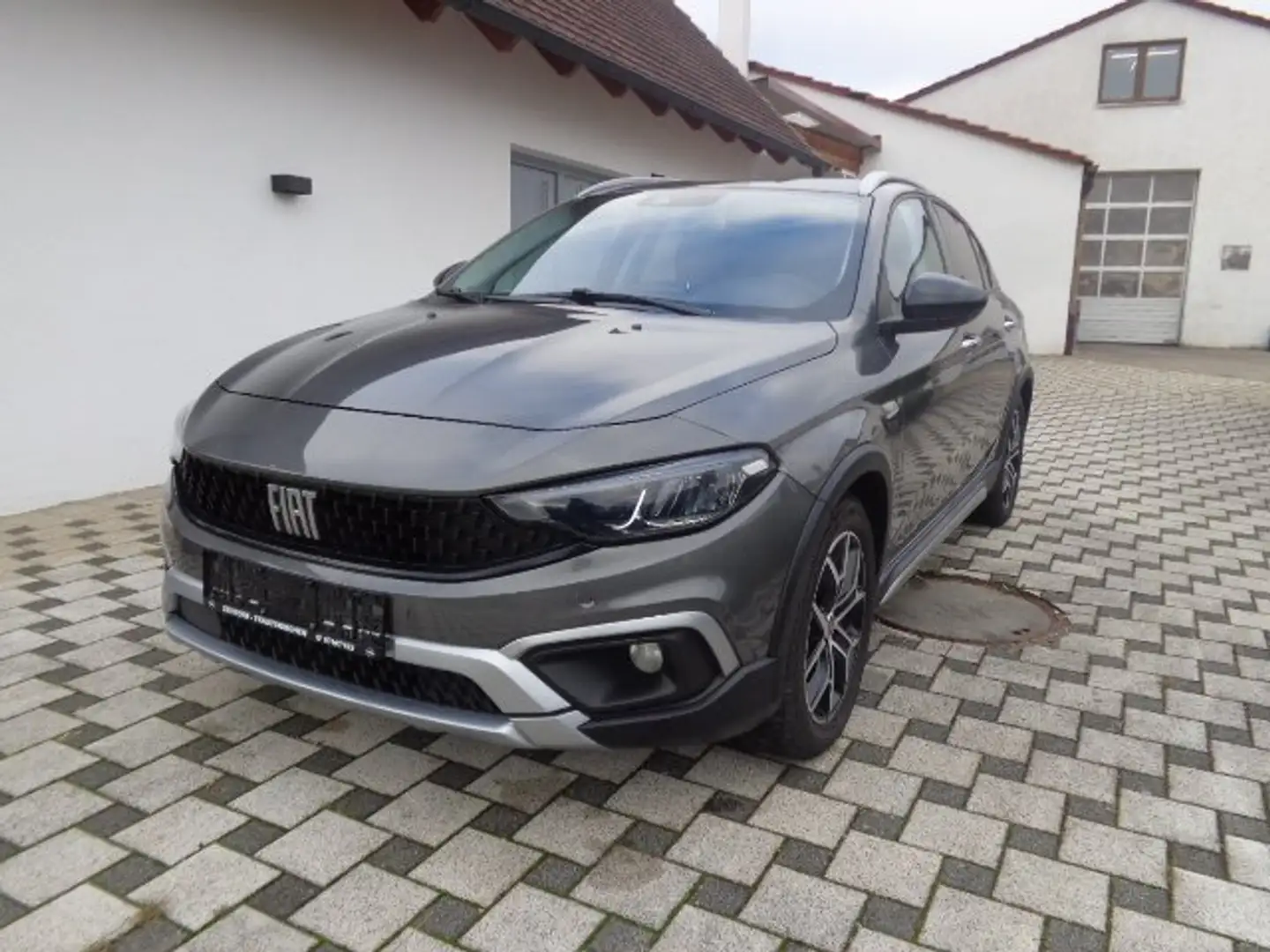 Fiat Tipo Cross Grau - 2