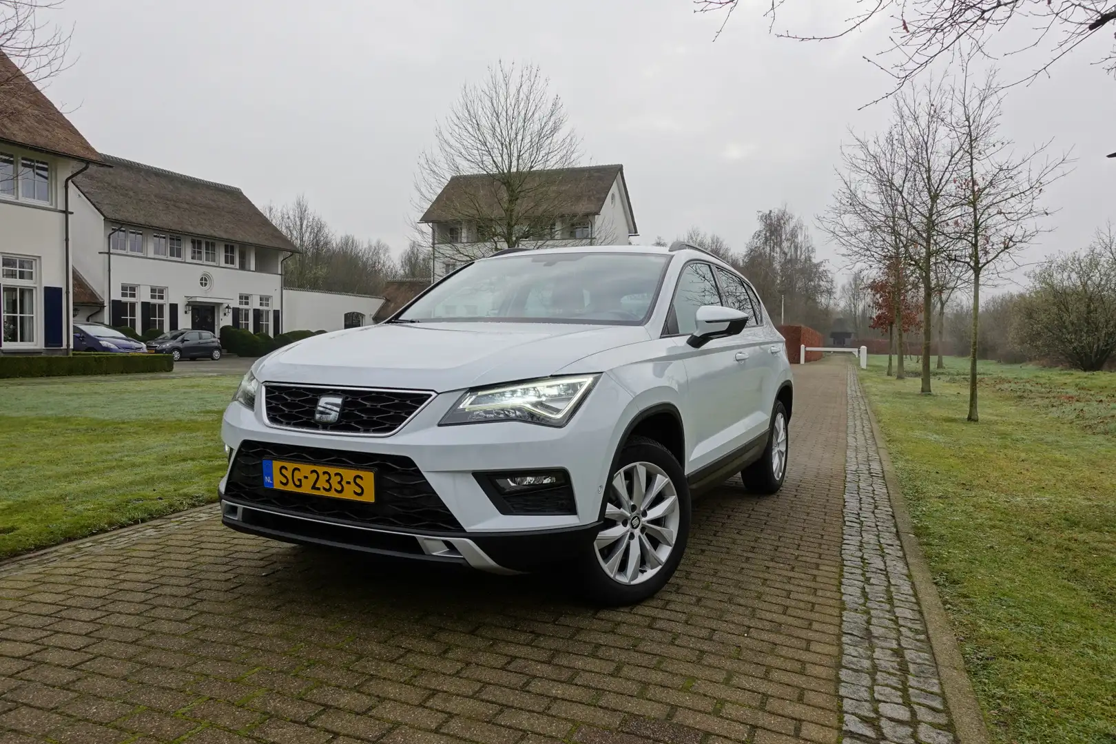 SEAT Ateca 1.0 EcoTSI Style Business Intense | Trekhaak uitkl Blanc - 1