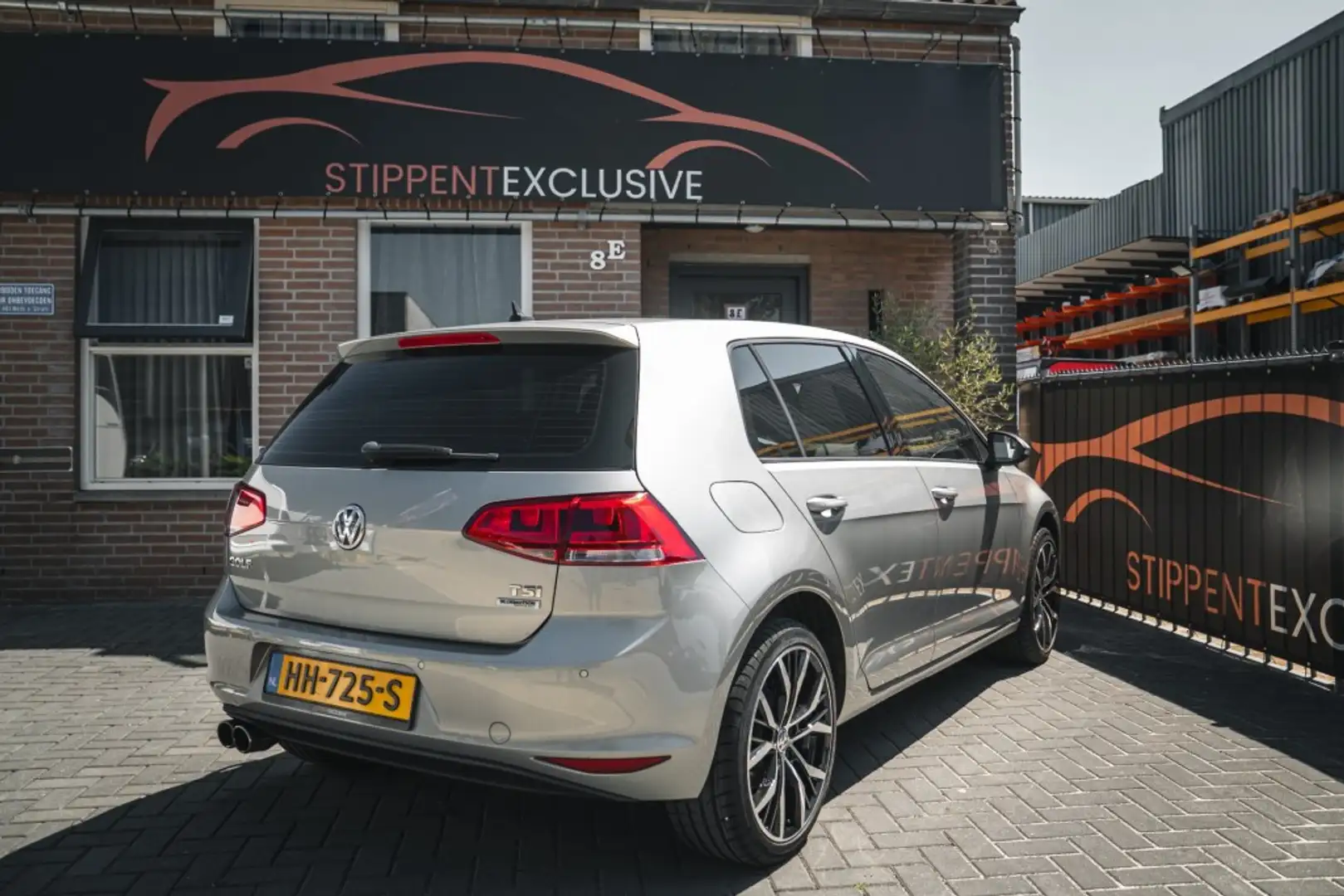 Volkswagen Golf 1.2 TSI HIGHLINE Grijs - 2