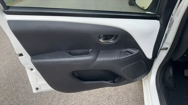 Peugeot 108 view 7