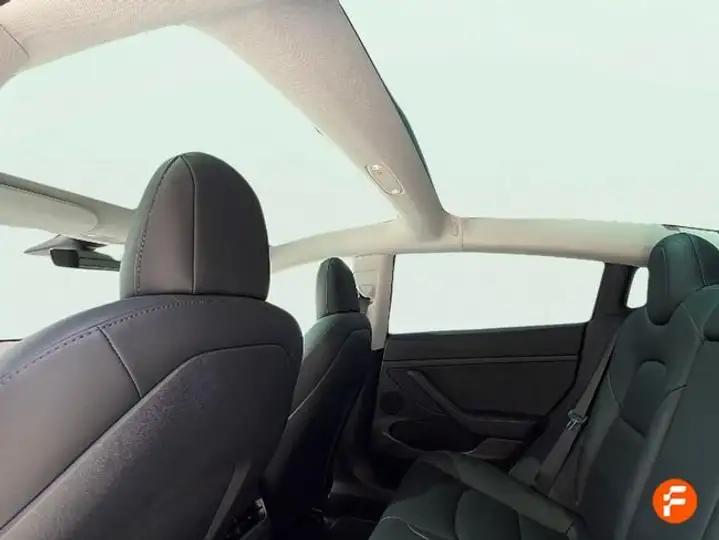 Tesla Model 3 2023, foto 20