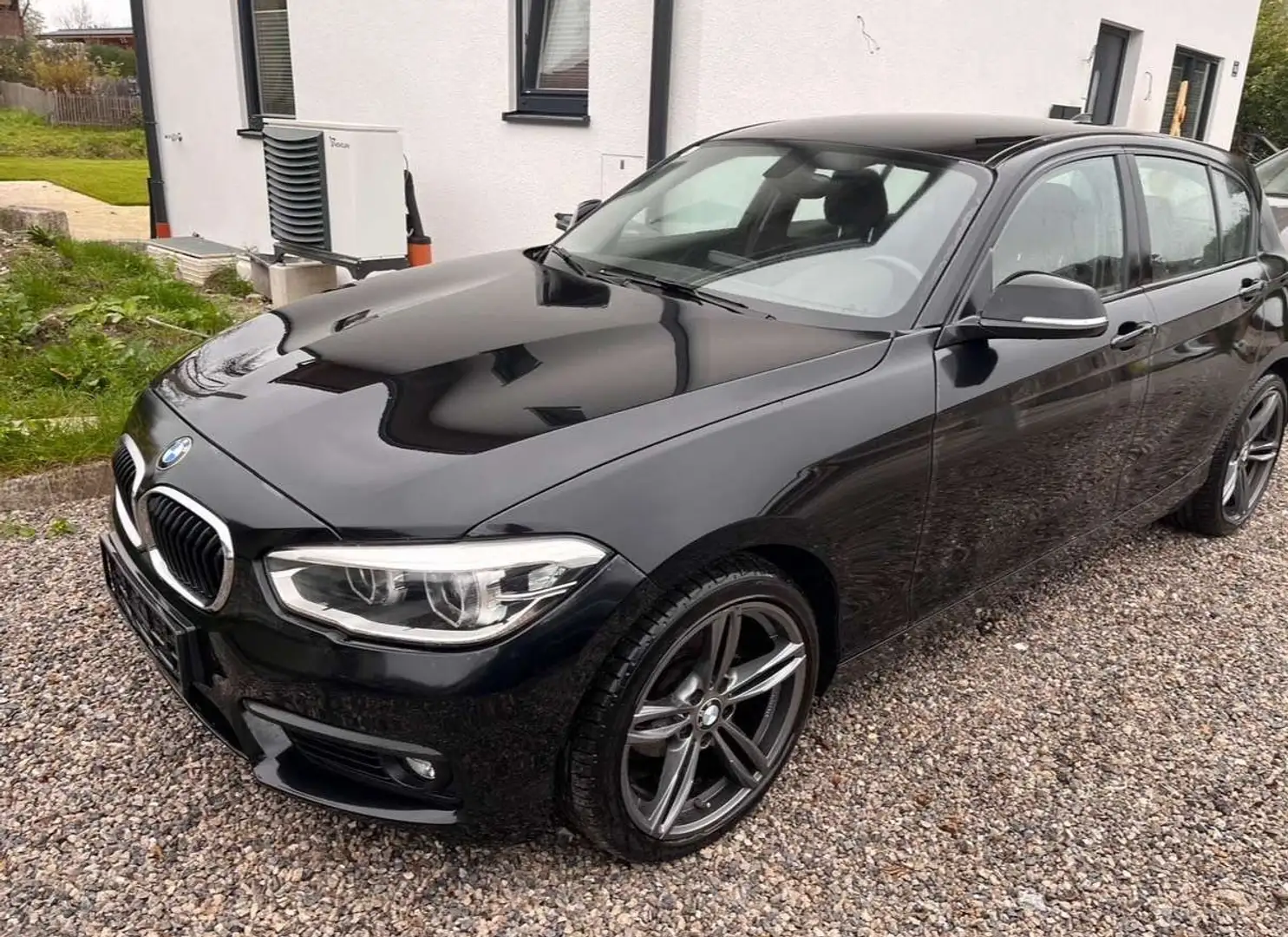BMW 116 116d Efficient Dynamics - 1
