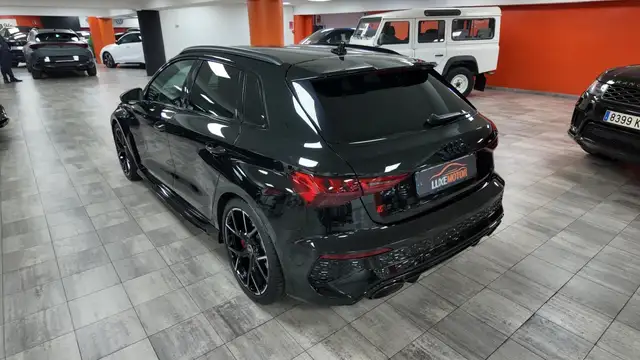 Audi RS3 view 4