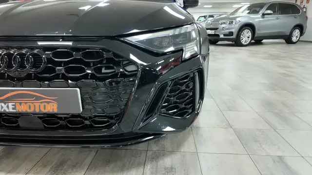 Audi RS3 view 10