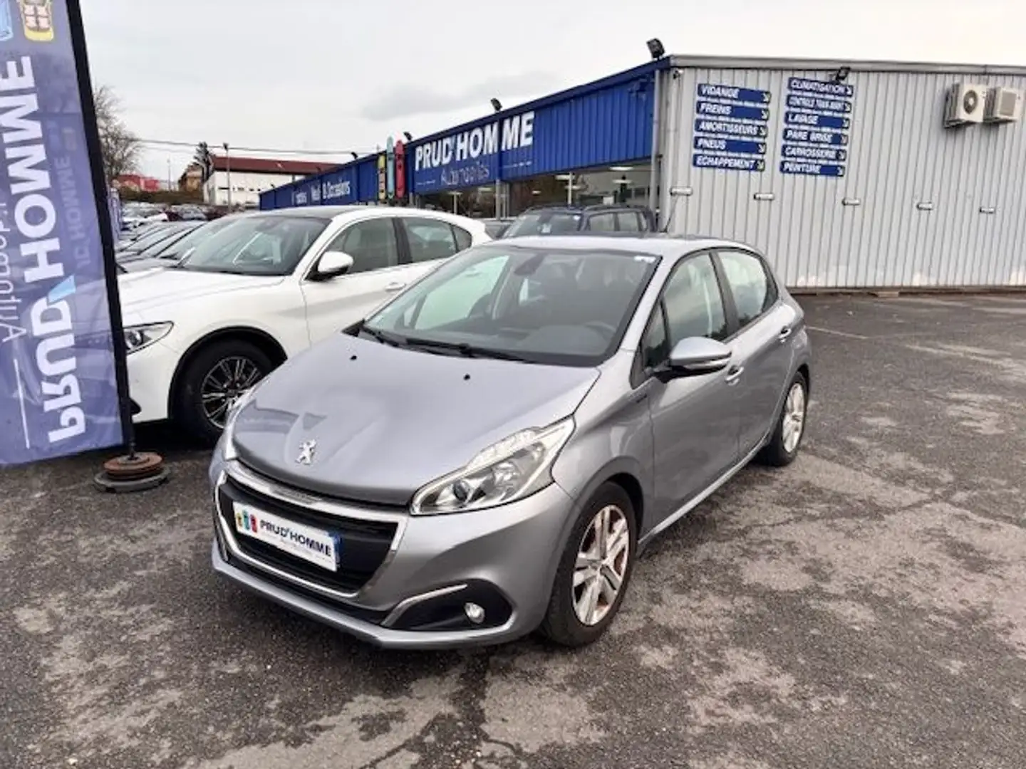 Peugeot iOn 1.2 PURETECH 82CH E6.C SIGNATURE DISTRIBUTION NEUV Grau - 1
