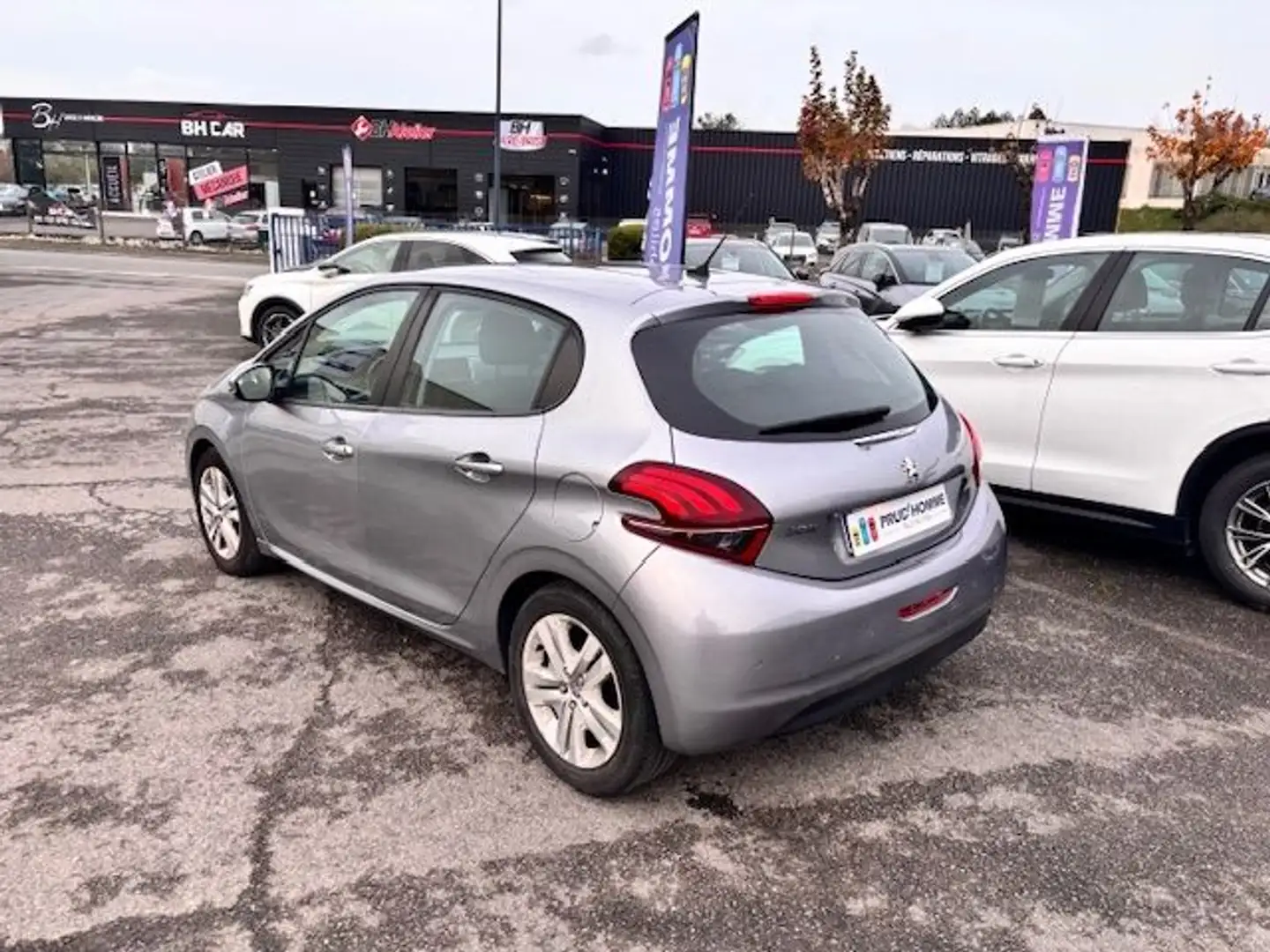 Peugeot iOn 1.2 PURETECH 82CH E6.C SIGNATURE DISTRIBUTION NEUV Grau - 2