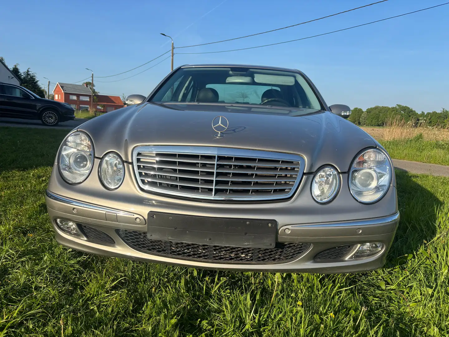 Mercedes-Benz E 220 E 220 CDI Automatik Elegance DPF Beige - 2