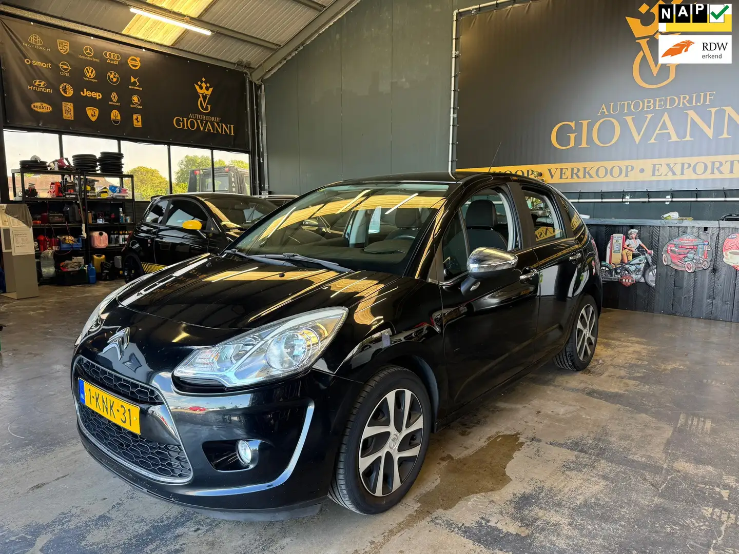 Citroen C3 1.2 VTi Collection inruilen is mogelijk Negro - 1