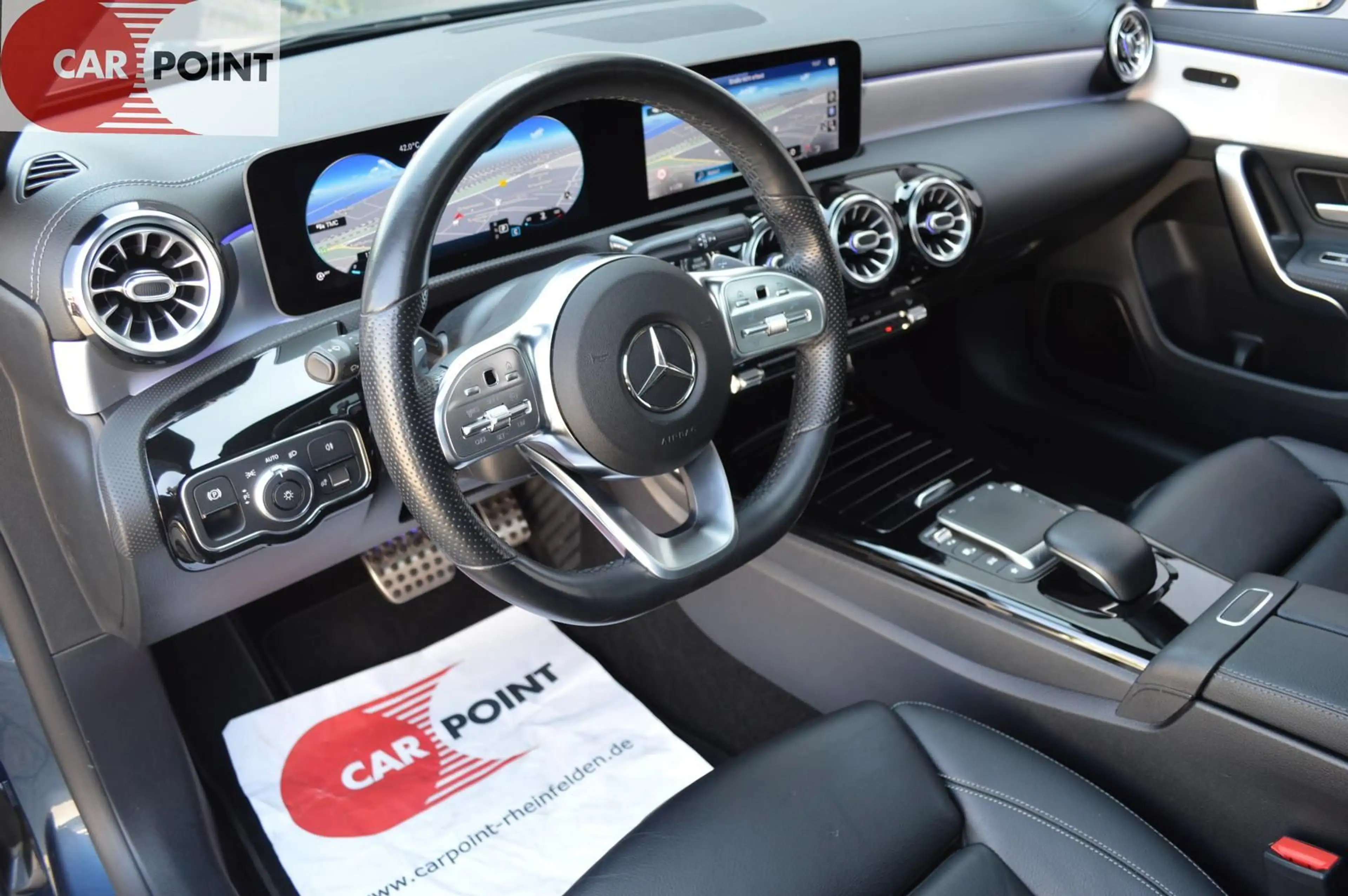 Mercedes-Benz CLA 220 AMG*Pano*Kamera*Leder — photo 11