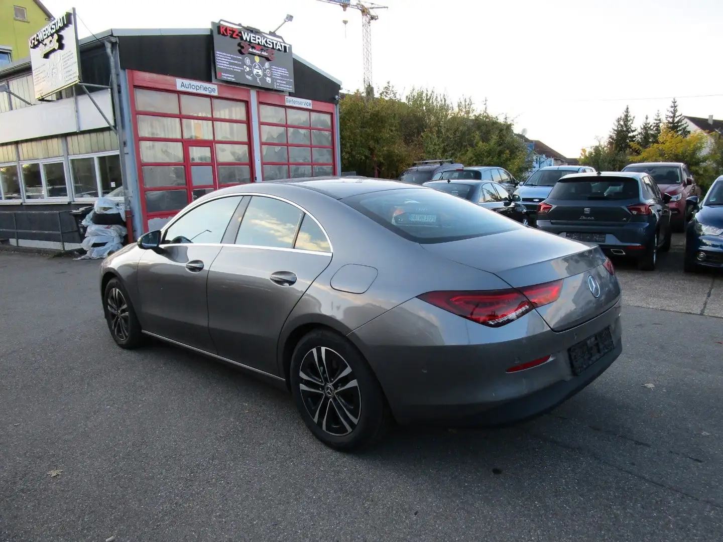 Mercedes-Benz CLA 200 CLA200d Lim. *LED*NAVI*MBUX*PDC*Tempomat Grau - 2