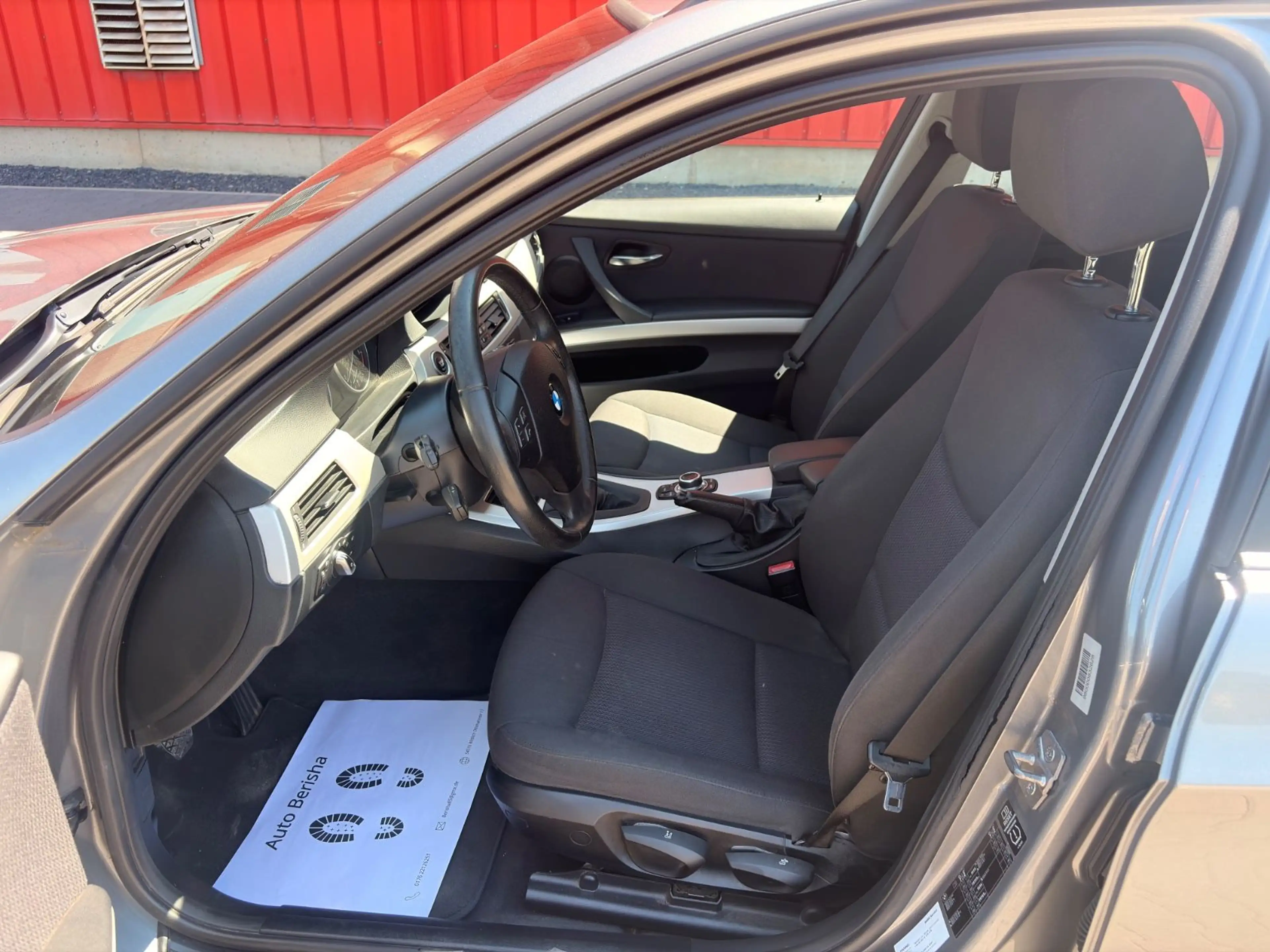 BMW 316 d 2.0 Garantie 2Hand Navi AC PDC 6Gang AHK — photo 12