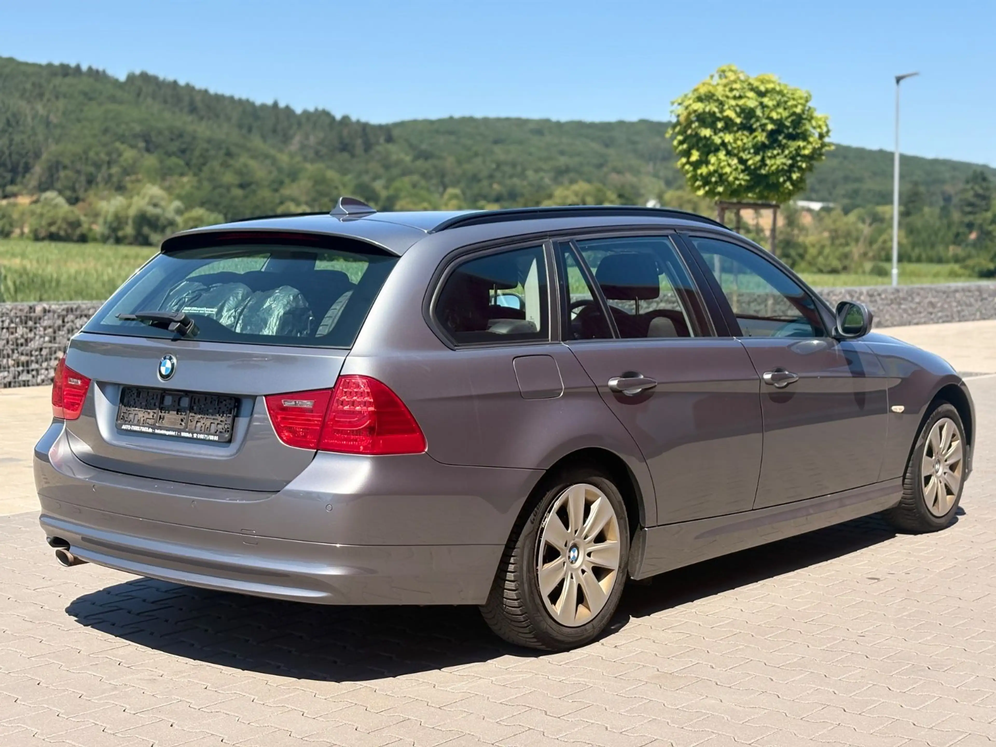 BMW 316 d 2.0 Garantie 2Hand Navi AC PDC 6Gang AHK — photo 7