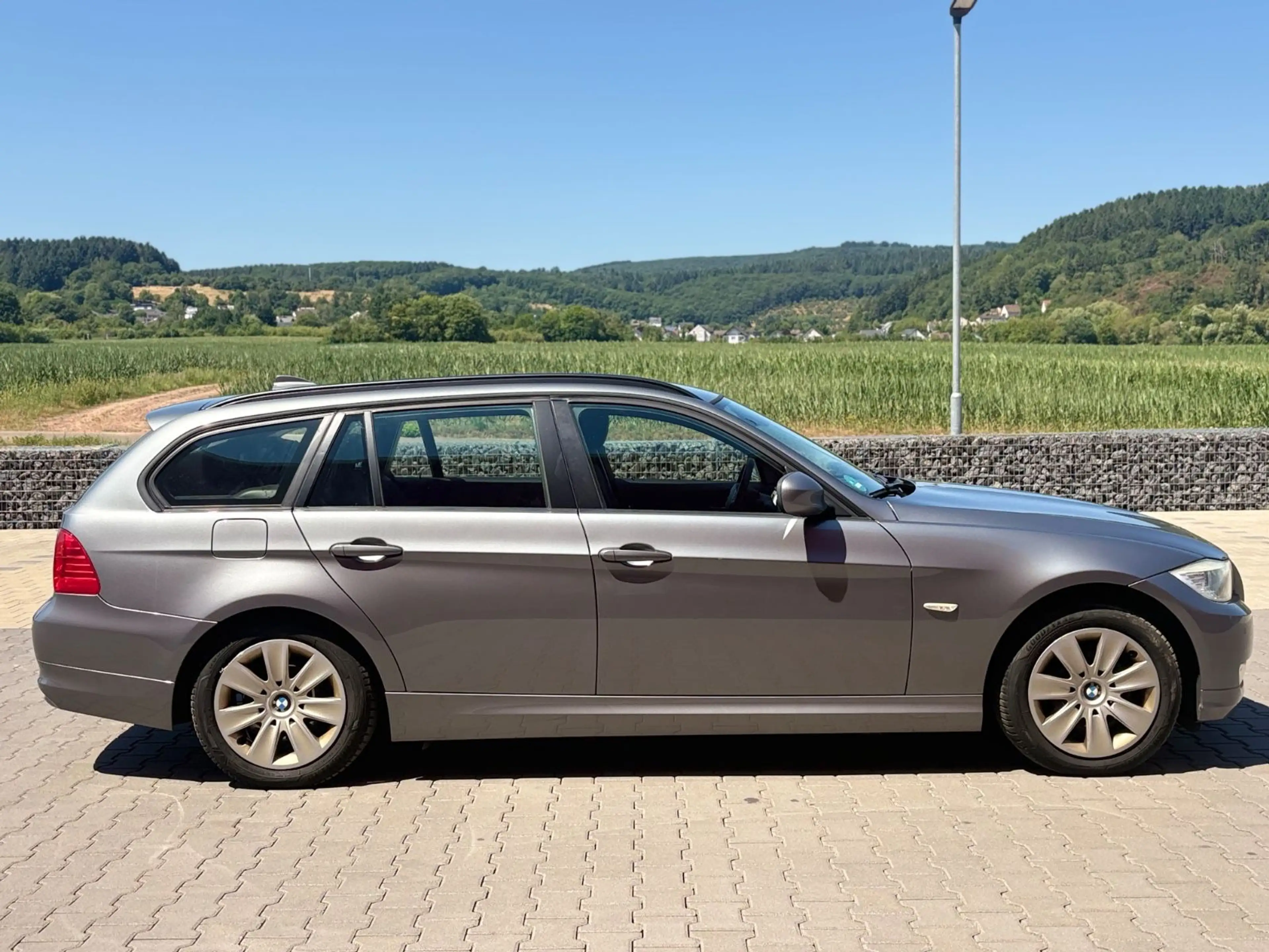 BMW 316 d 2.0 Garantie 2Hand Navi AC PDC 6Gang AHK — photo 8