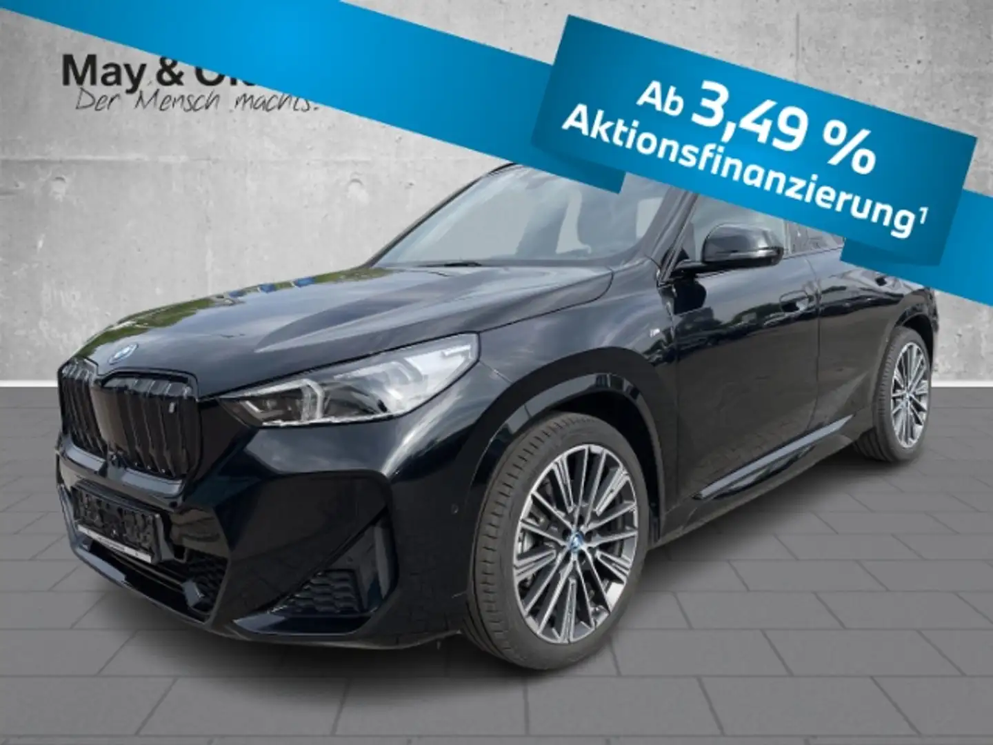 BMW iX1 30 xDrive Aut M Sport LED Navi AHK H/K ACC Schwarz - 1