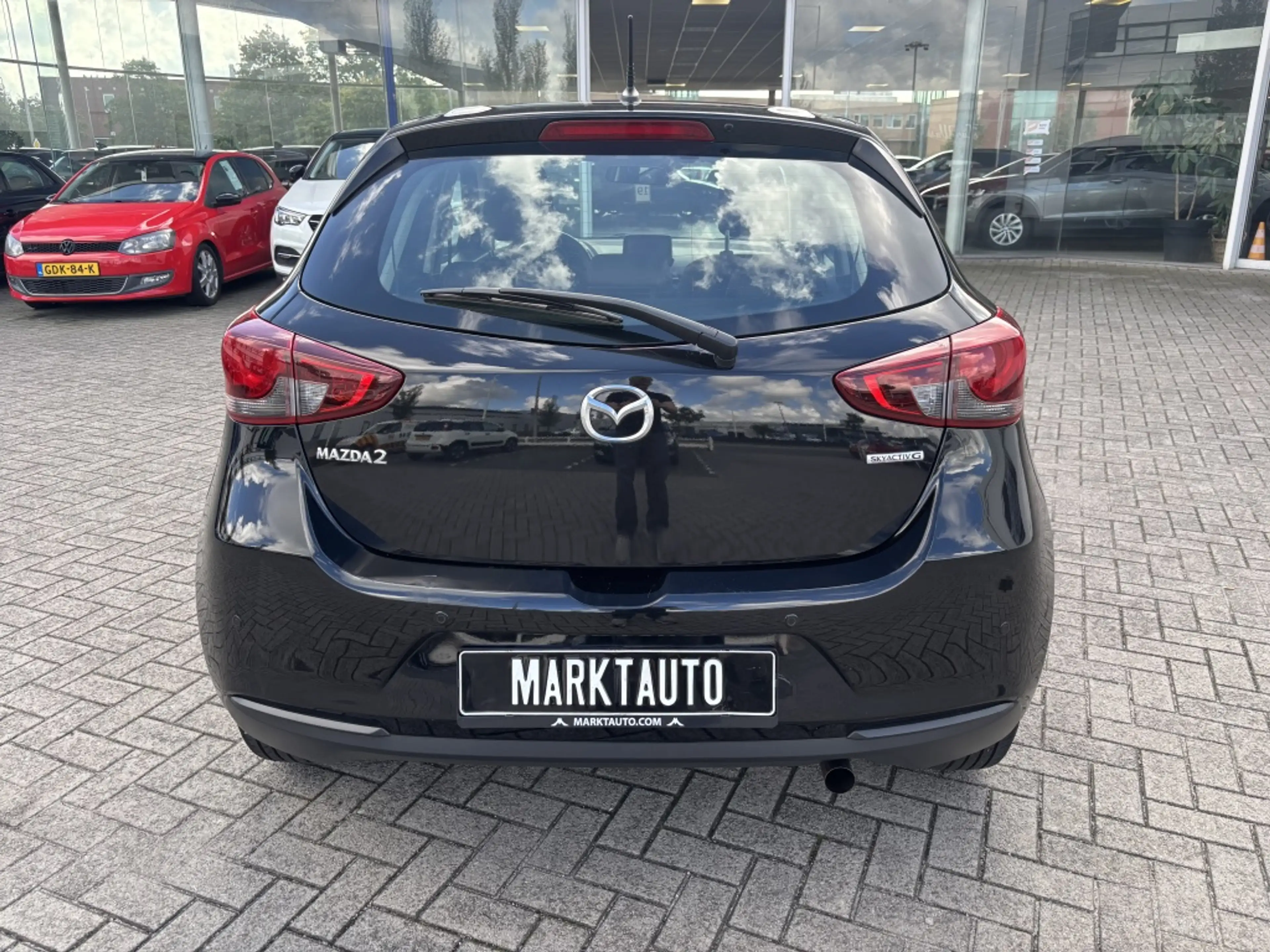 Mazda 2 1.5 Skyactiv-G Cruise Carplay Stoelverwarming — photo 12