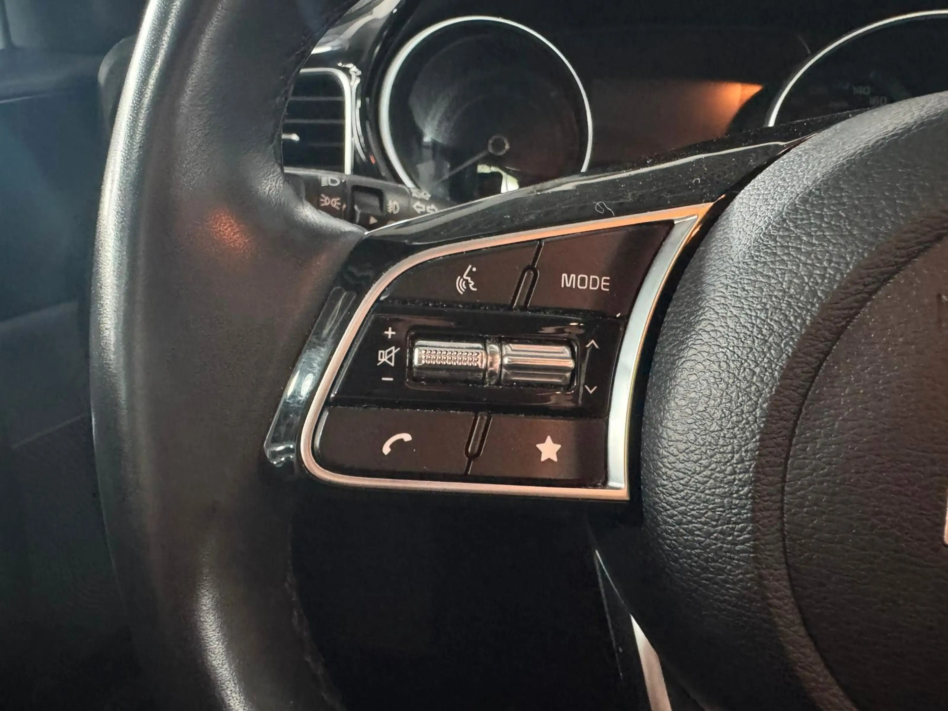 Kia Ceed SW / cee'd SW 1.HAND*NAVI*KAMERA*LED* — photo 9