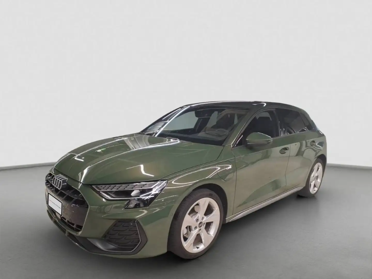Audi A3 Sportback 40 TFSIe S line AHK SONOS Navi Matrix Grün - 2