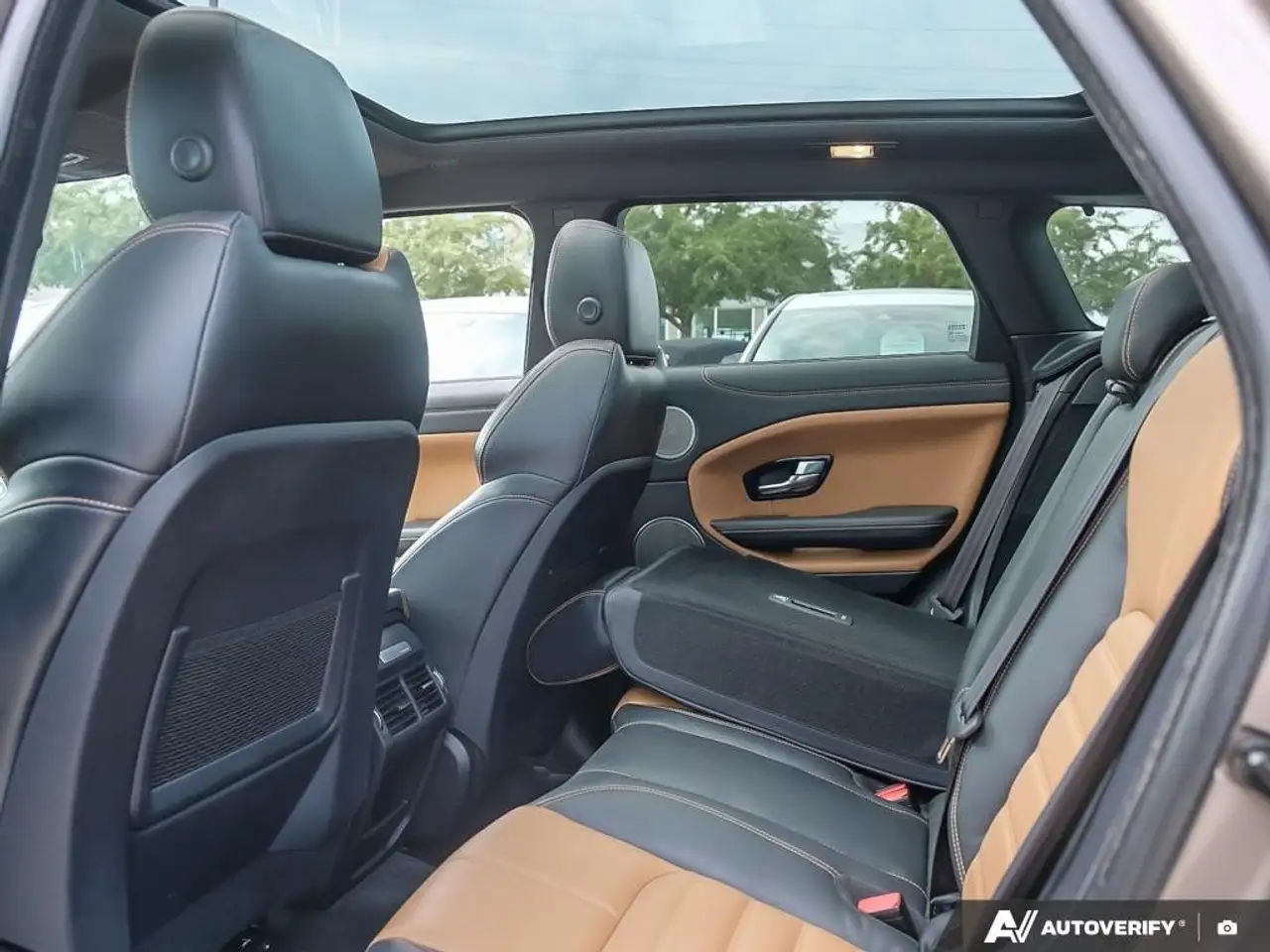 Land Rover Range Rover Evoque снимка Land Rover Range Rover Evoque