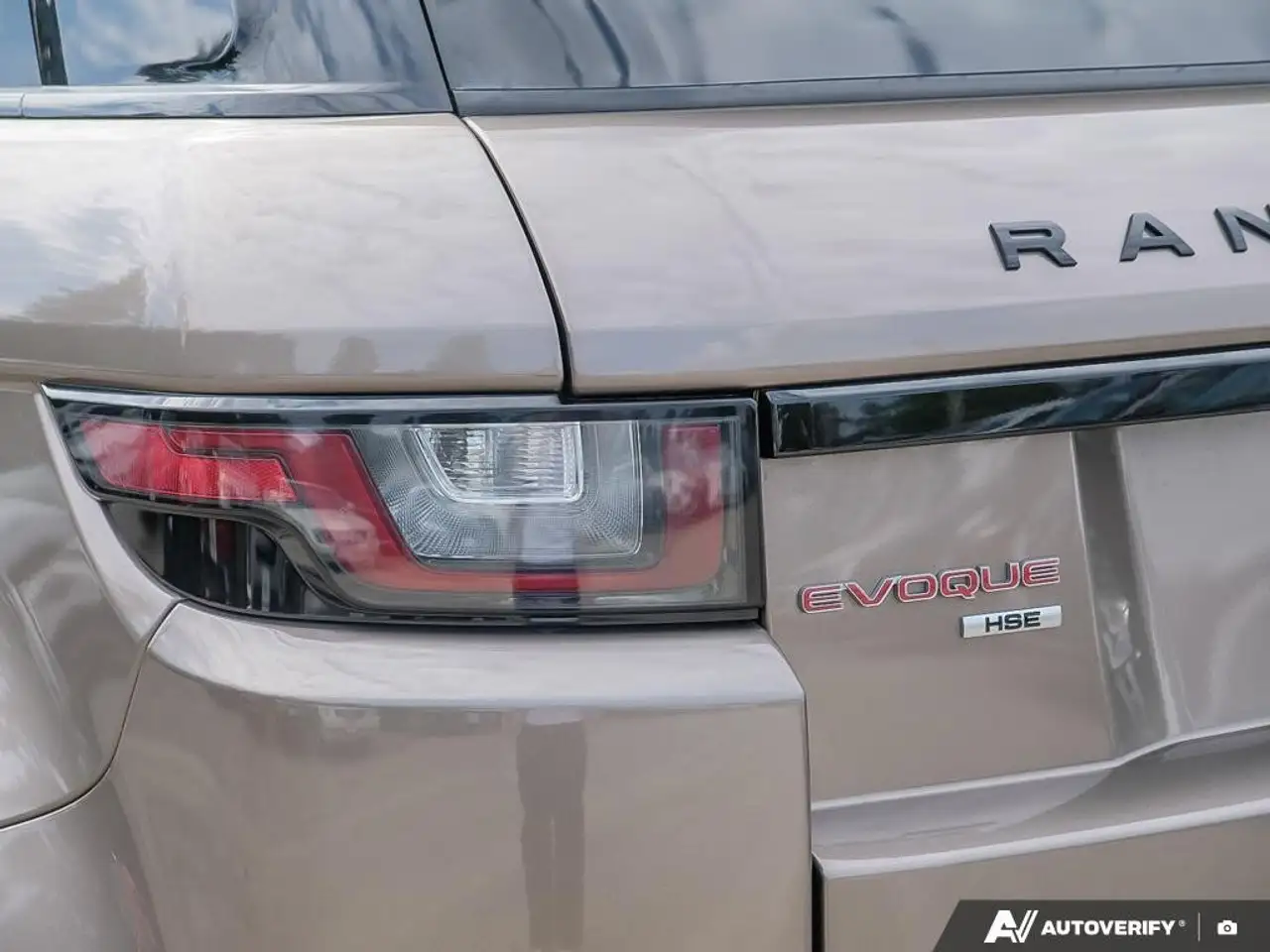Land Rover Range Rover Evoque снимка Land Rover Range Rover Evoque