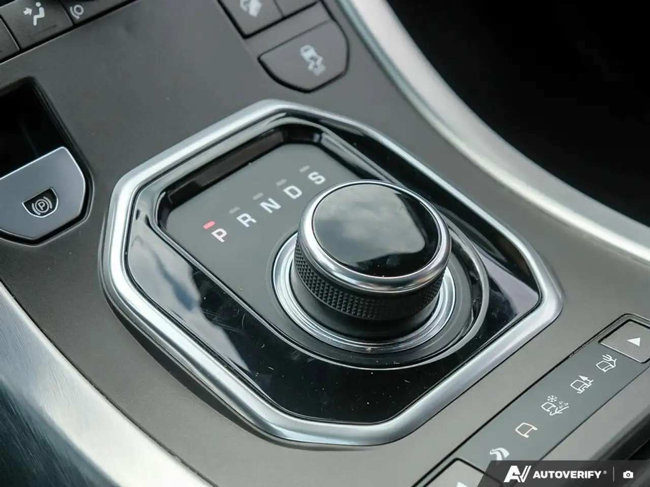 Land Rover Range Rover Evoque снимка Land Rover Range Rover Evoque