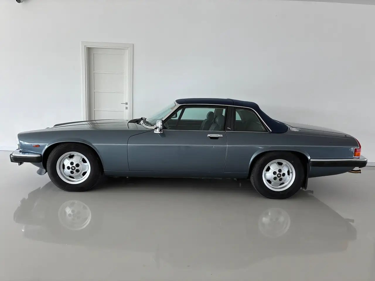 Jaguar XJSC Cabrio 5.3, foto 5