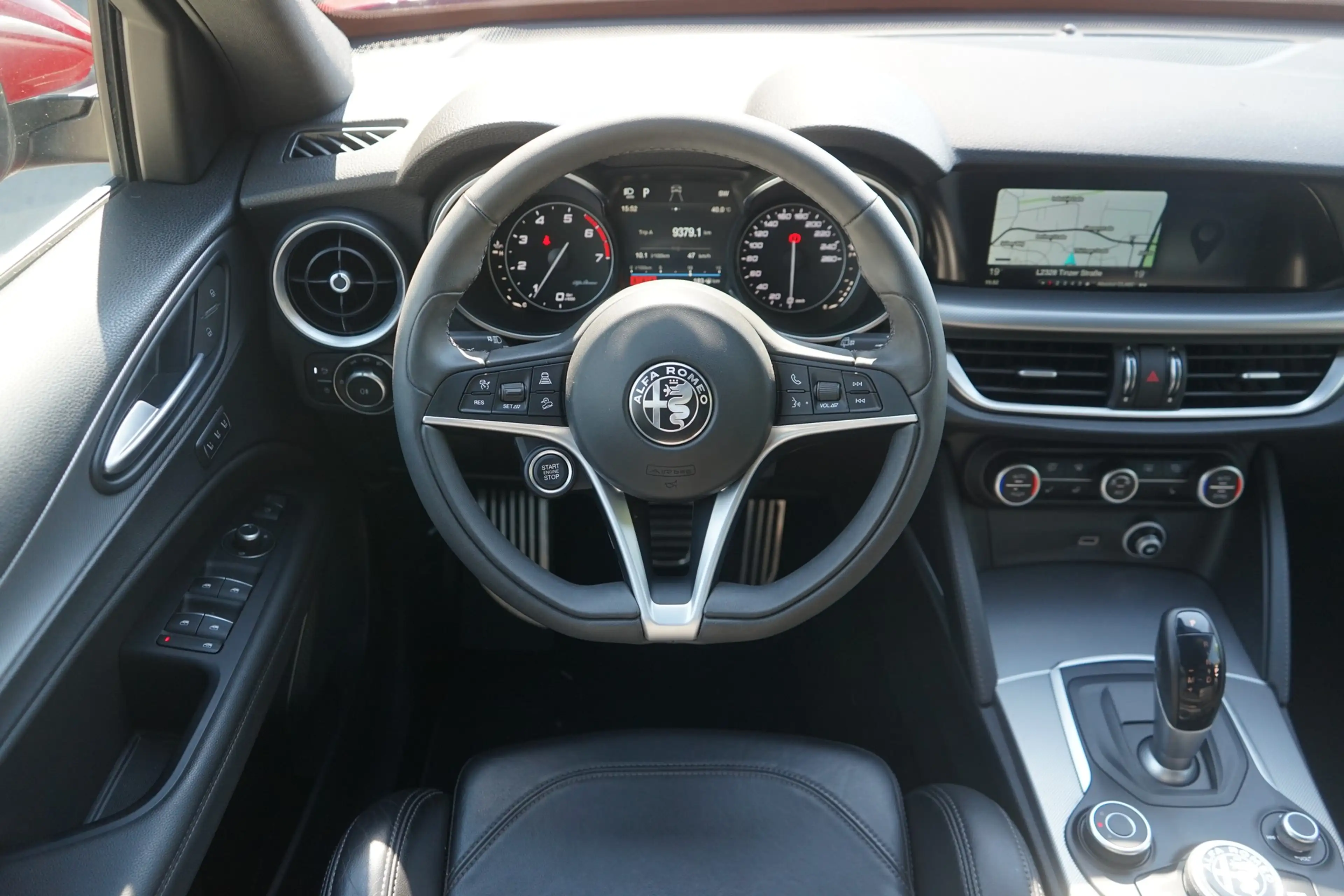 Alfa Romeo Stelvio 2.0 B-Tech Q4 Klimaaut. Sitzheizung Navi — photo 9