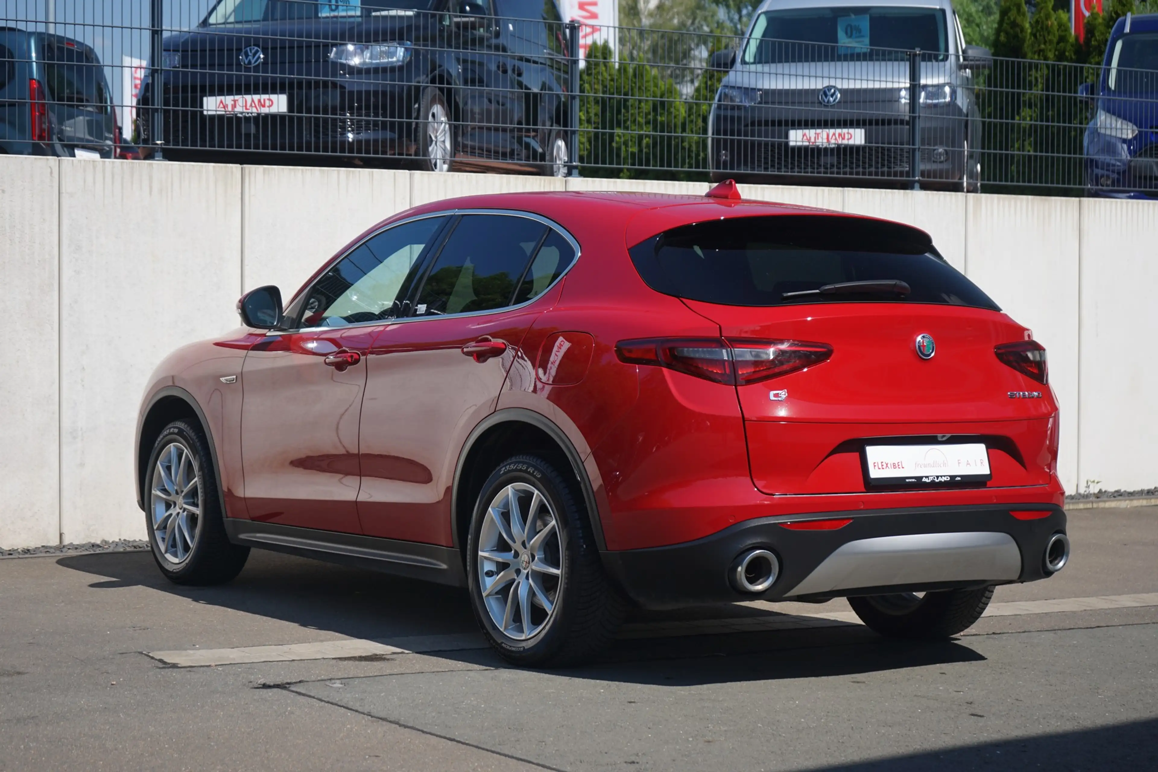 Alfa Romeo Stelvio 2.0 B-Tech Q4 Klimaaut. Sitzheizung Navi — photo 3