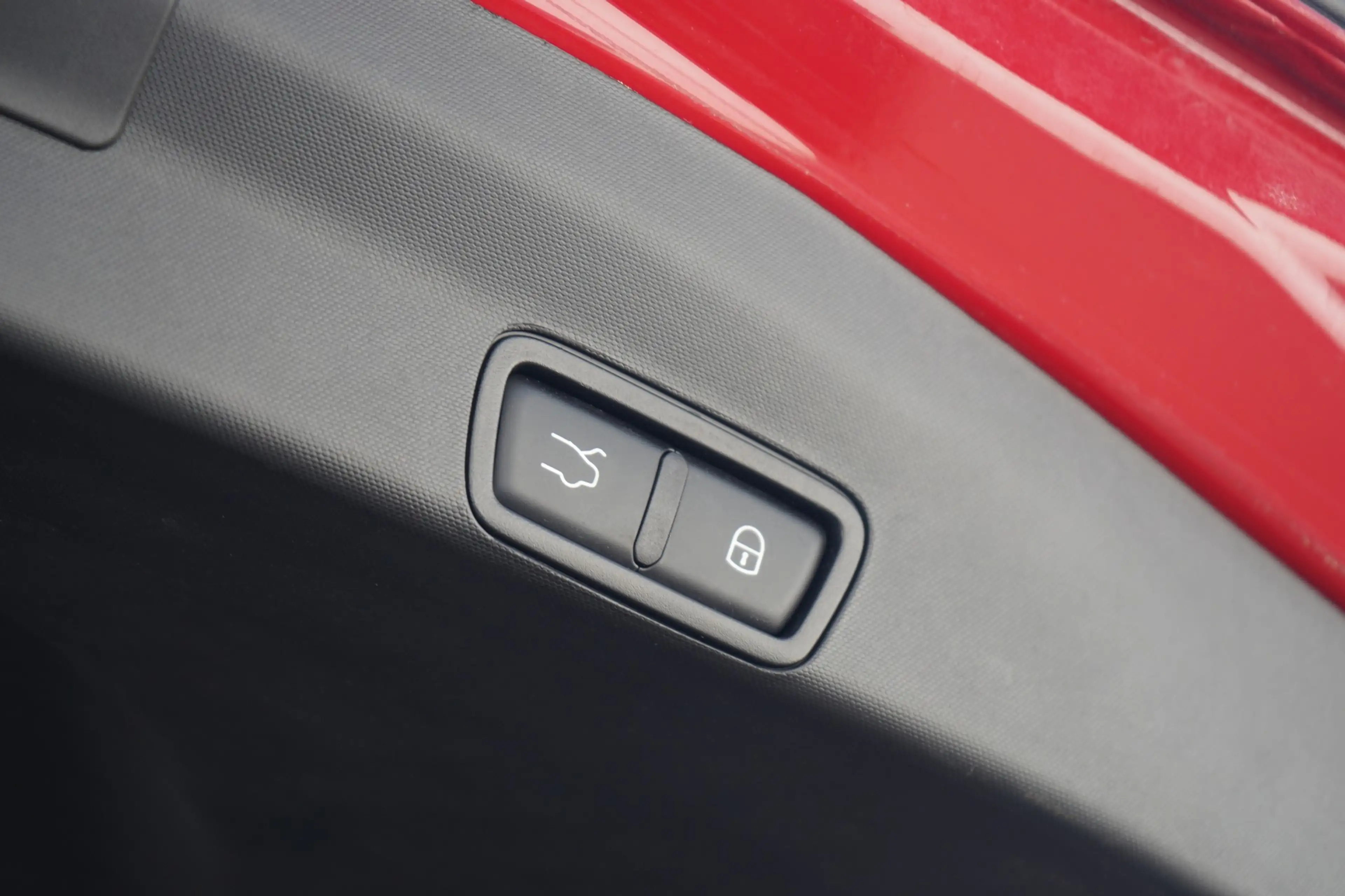 Alfa Romeo Stelvio 2.0 B-Tech Q4 Klimaaut. Sitzheizung Navi — photo 27