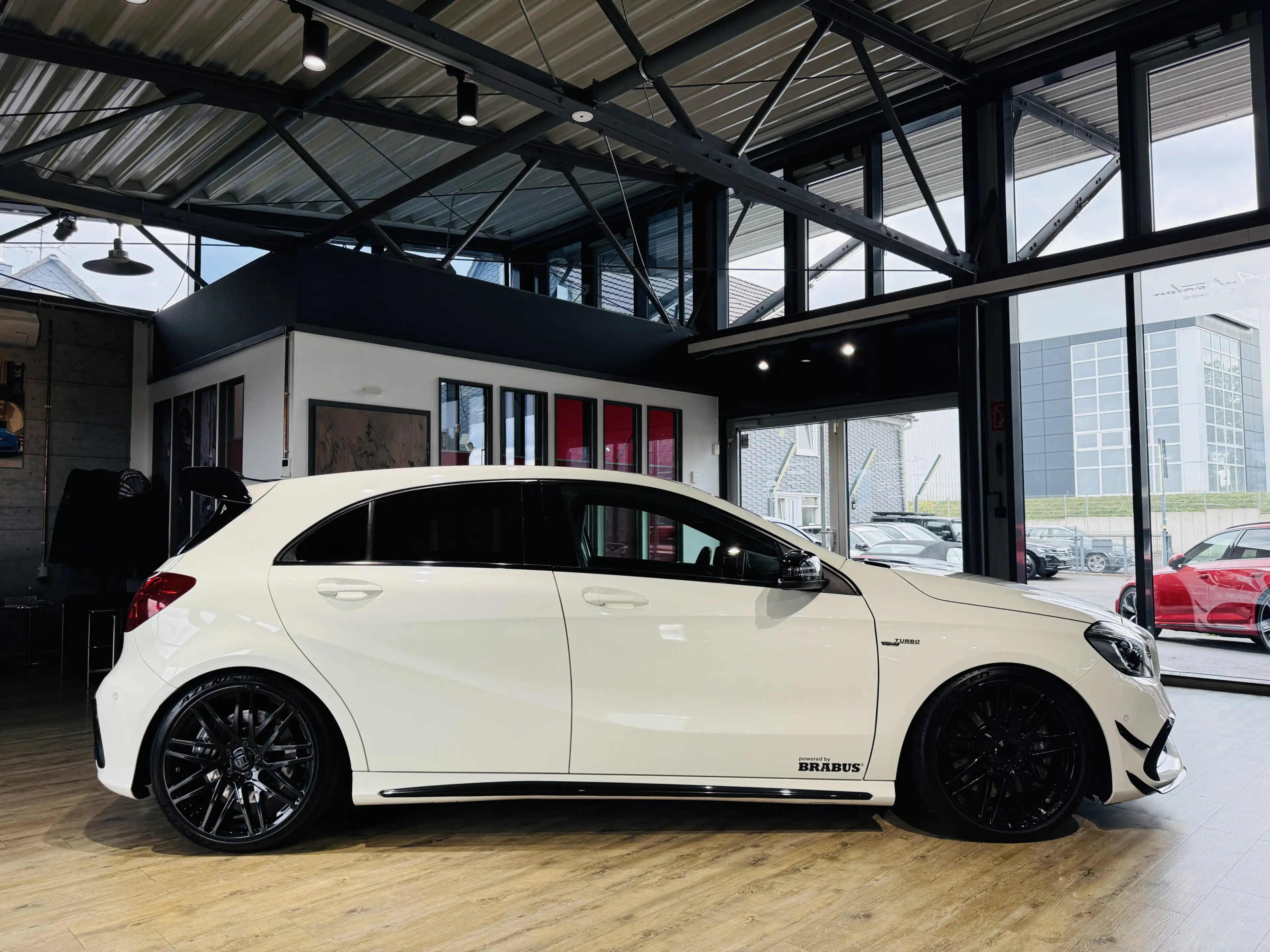 Mercedes-Benz A 45 AMG 4Matic Aero Paket*SCHALE*PERF.ABGAS*KAM — photo 7