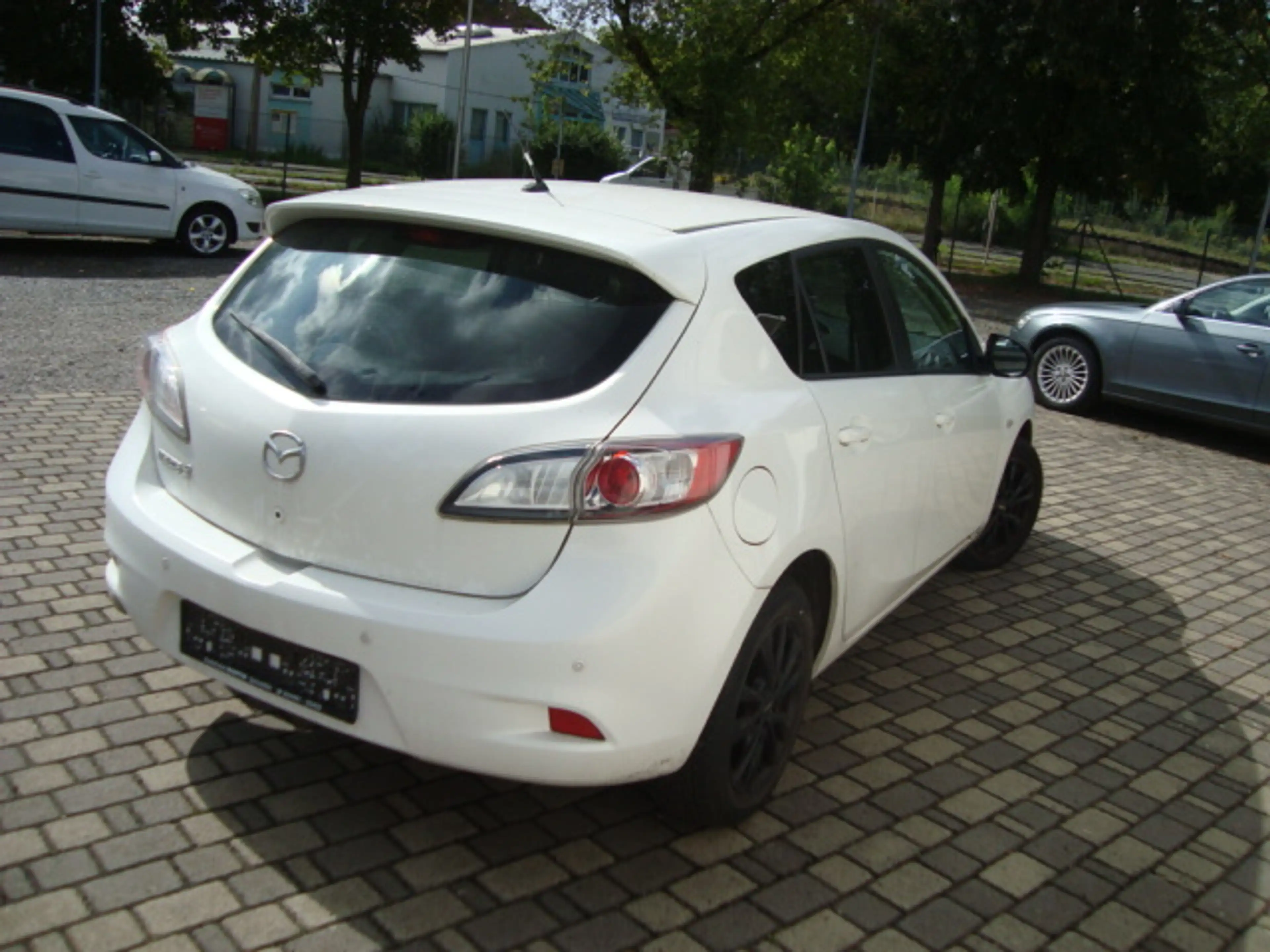 Mazda 3 3 Fließheck 1.6 MZR Kenko Sportline PDC/Winterpaket/Tempo. — photo 3