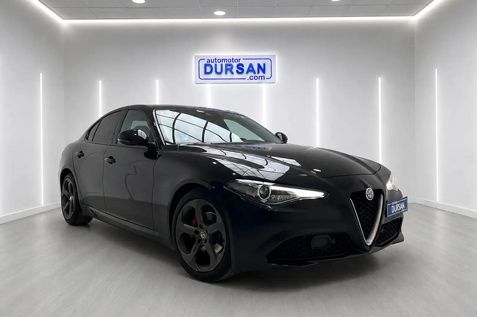 Alfa Romeo Giulia 2.0 Super Aut. 200 - 2
