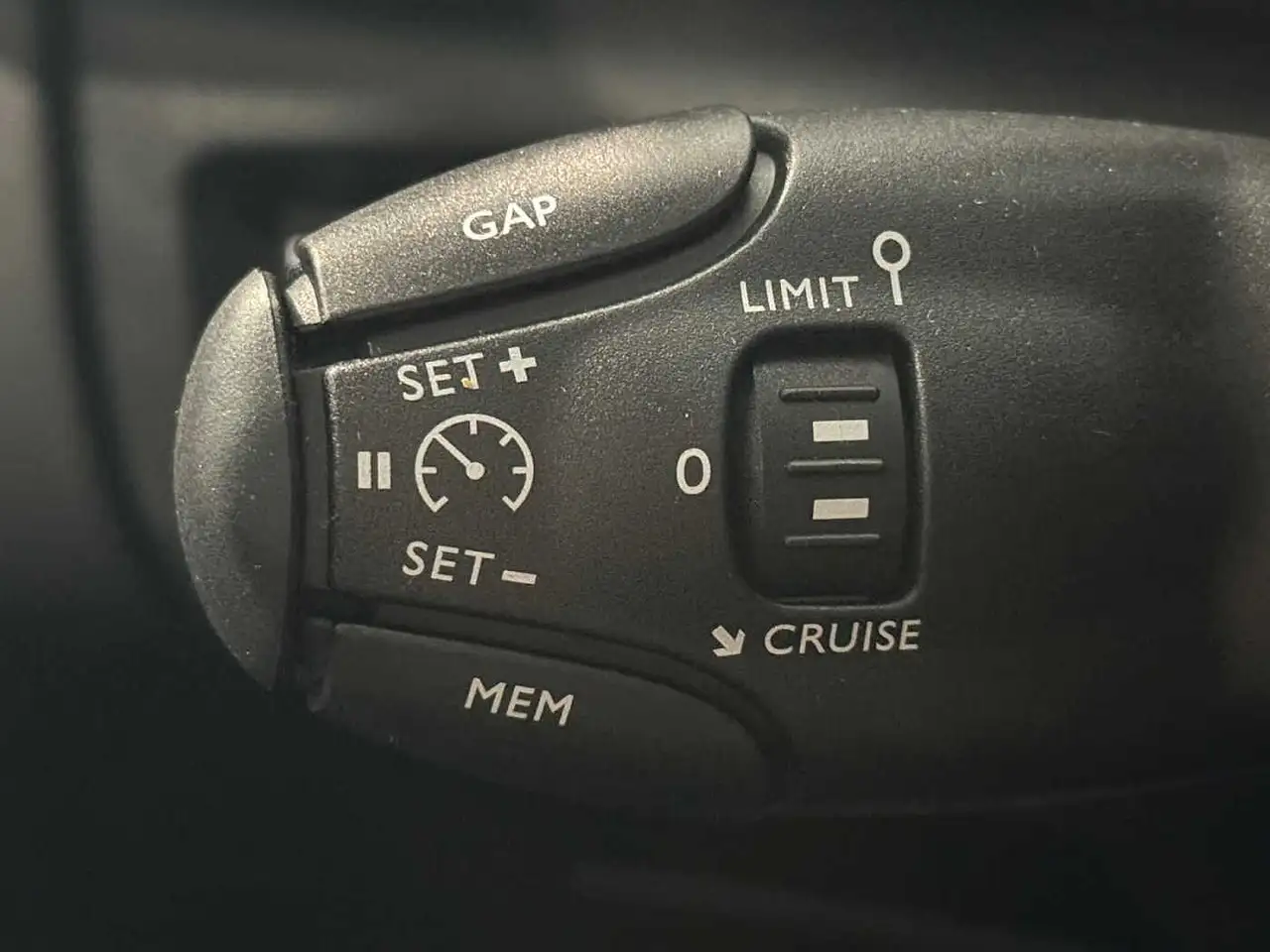 Citroen C5 Aircross 1.6 Hybrid 180 e-EAT8 Max 15