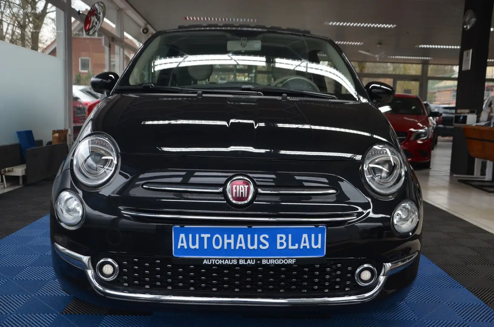 Fiat 500 *PANORAMAGLASDACH*ERST 18TKM!*PDC* Schwarz - 2