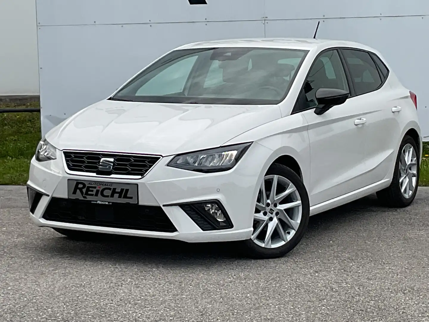 SEAT Ibiza 1,0 TSI FR - Österreich- und Ablage-Paket Weiß - 2