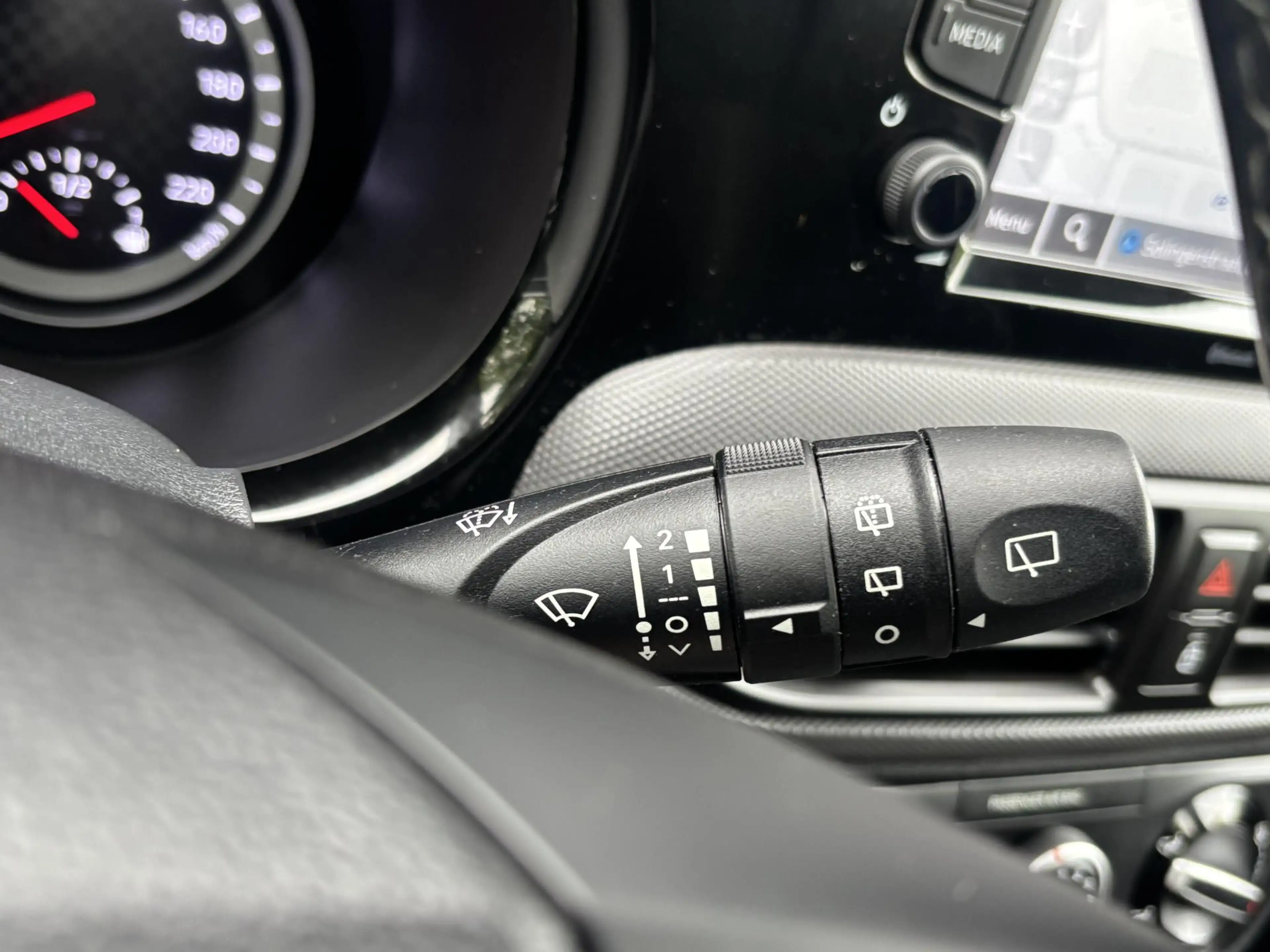 Hyundai i10 1.0 Comfort Smart / Dealer onderhouden / Navigatie — photo 26