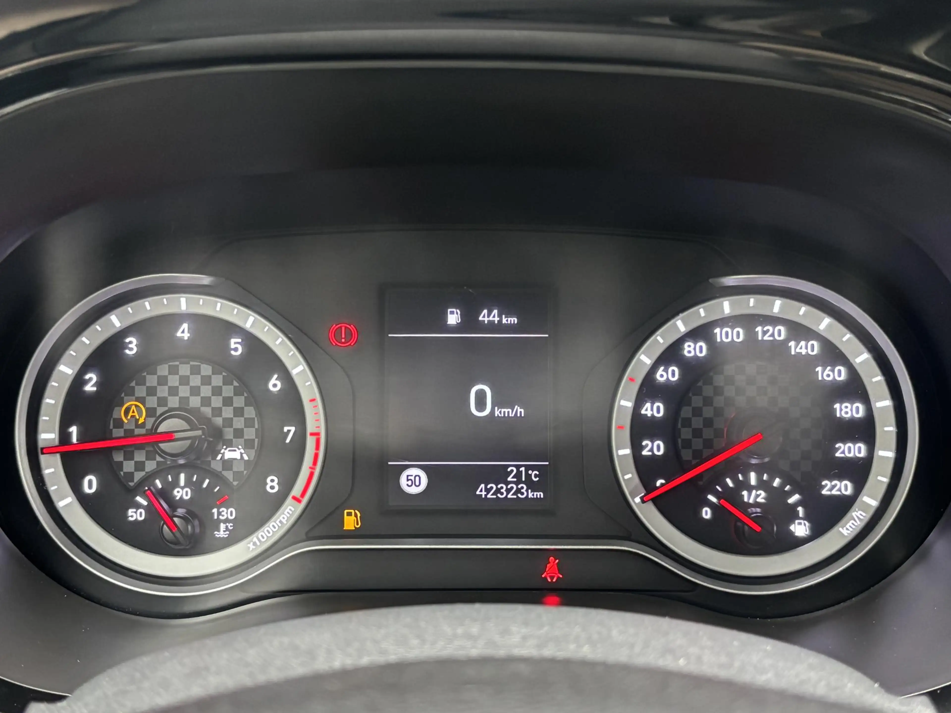 Hyundai i10 1.0 Comfort Smart / Dealer onderhouden / Navigatie — photo 20